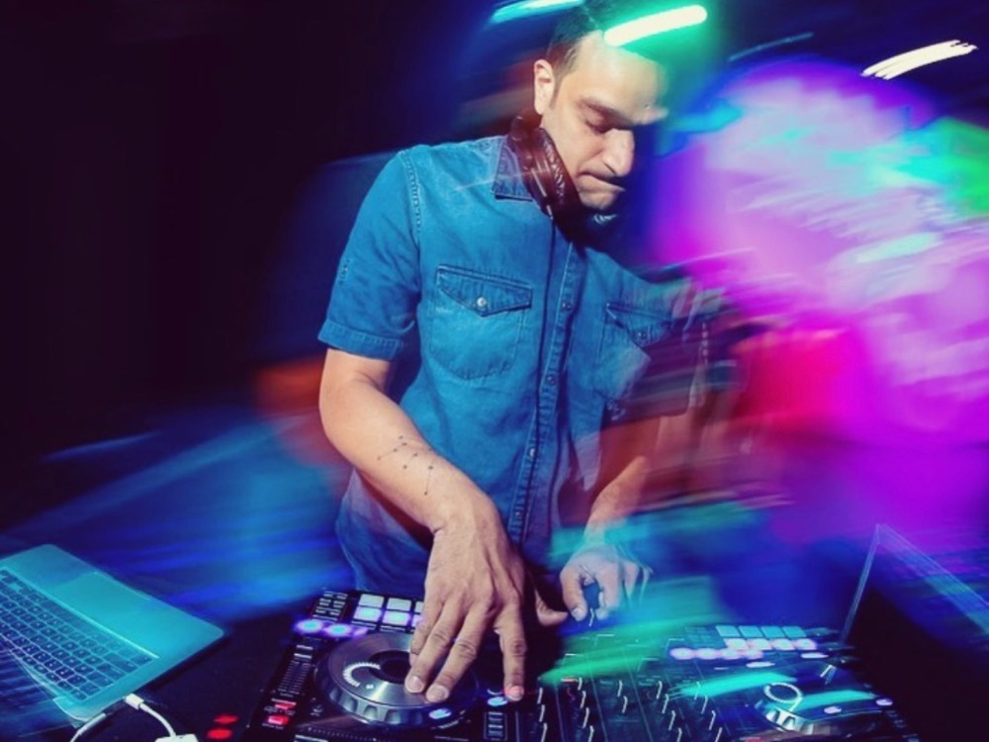 DJ SERVICES