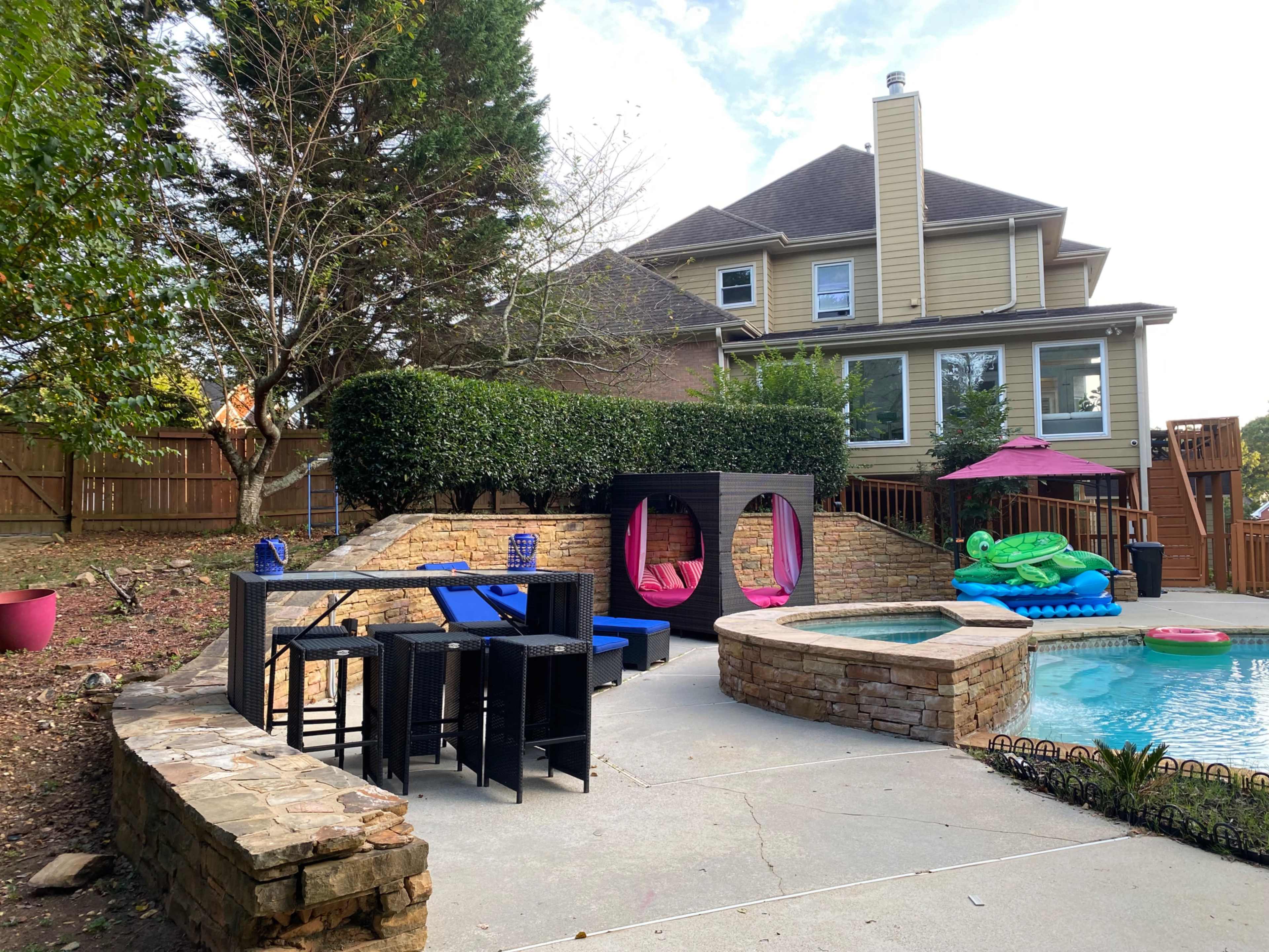 Private Poolside Escape Image in Mountain Park, Lilburn, GA