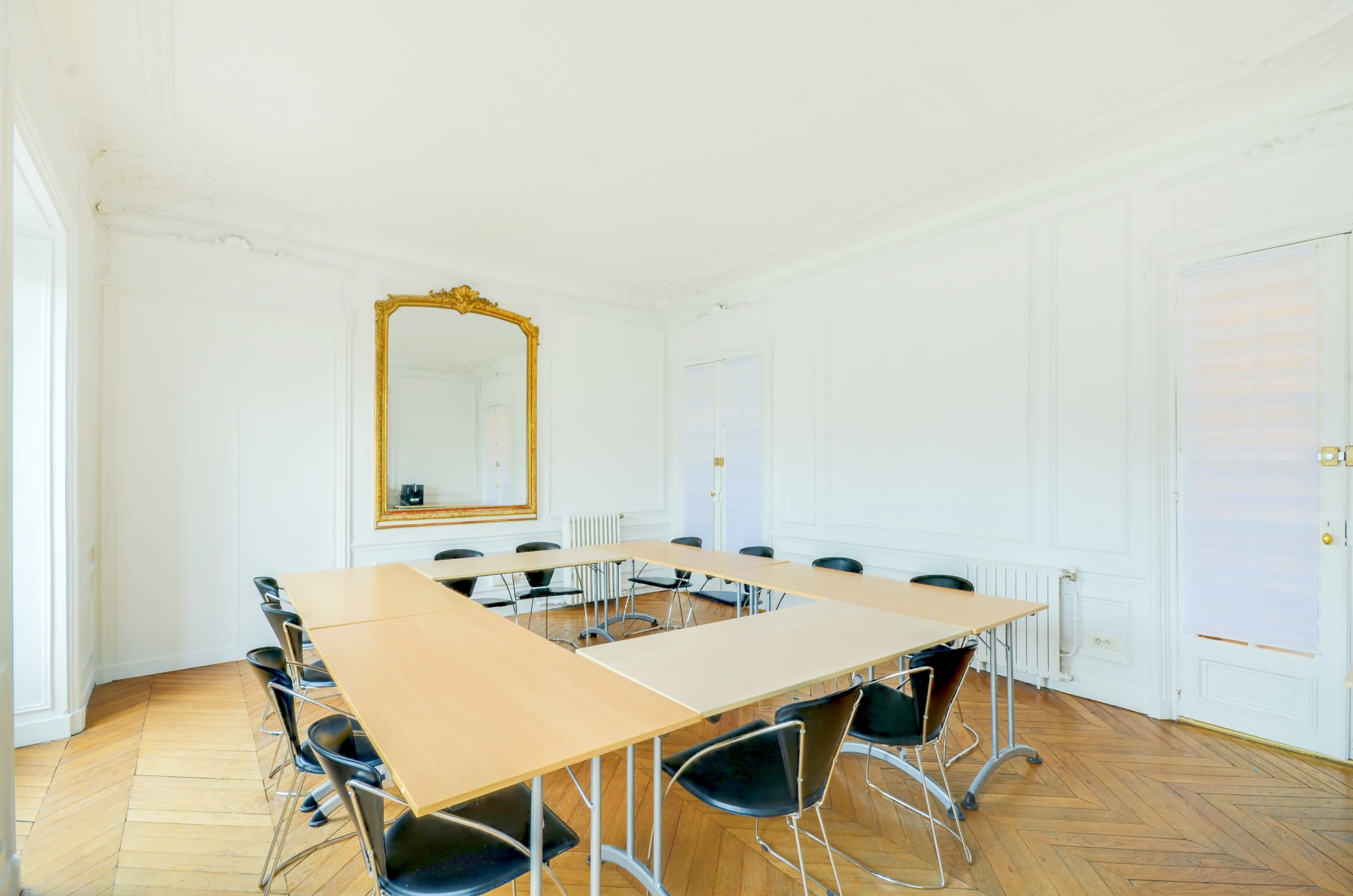 Salle de réunion DIVA Image dans Palais-Royal, PARIS, 