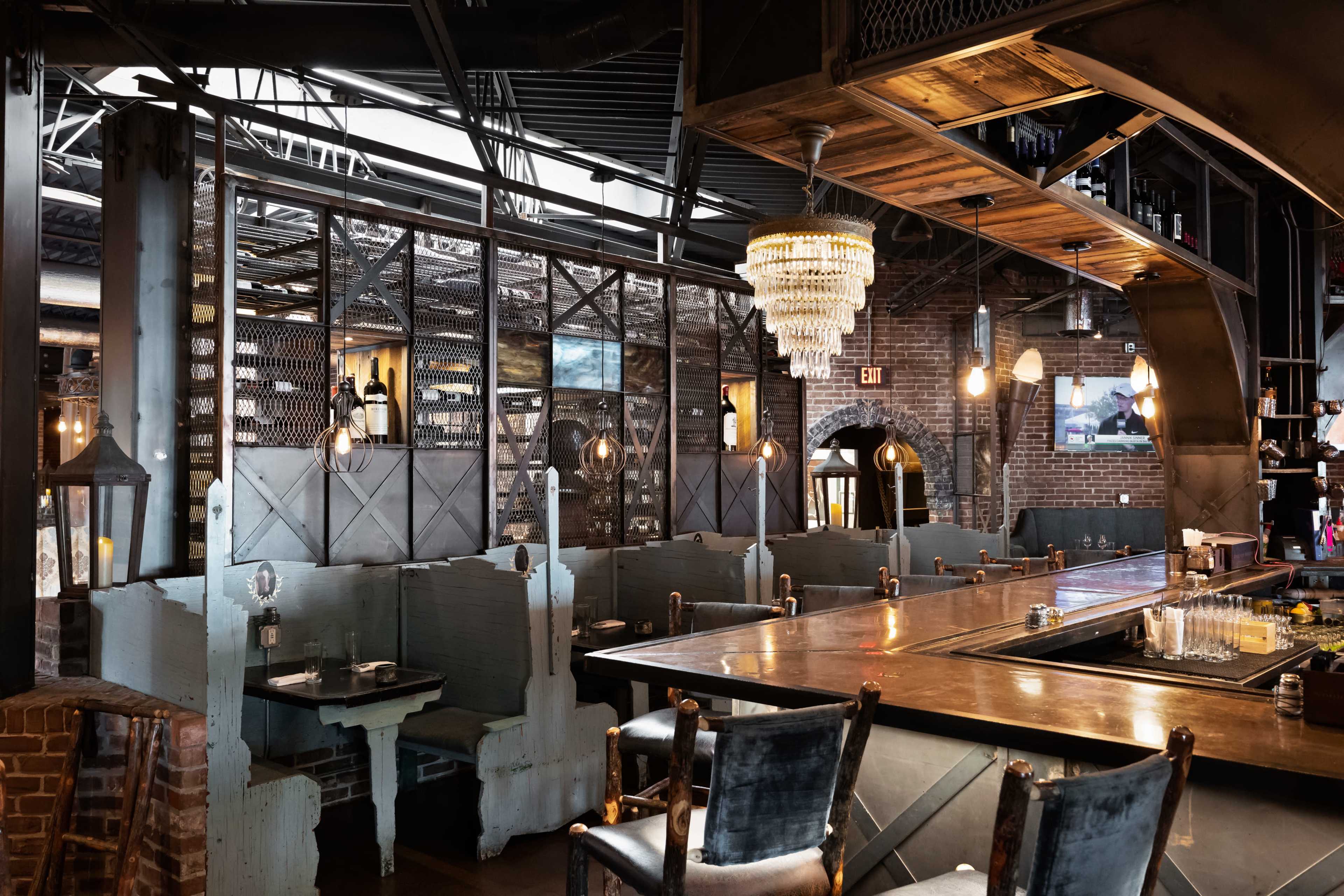 Urban Restaurant, close to downtown. Image in Irish Hill, Louisville, KY