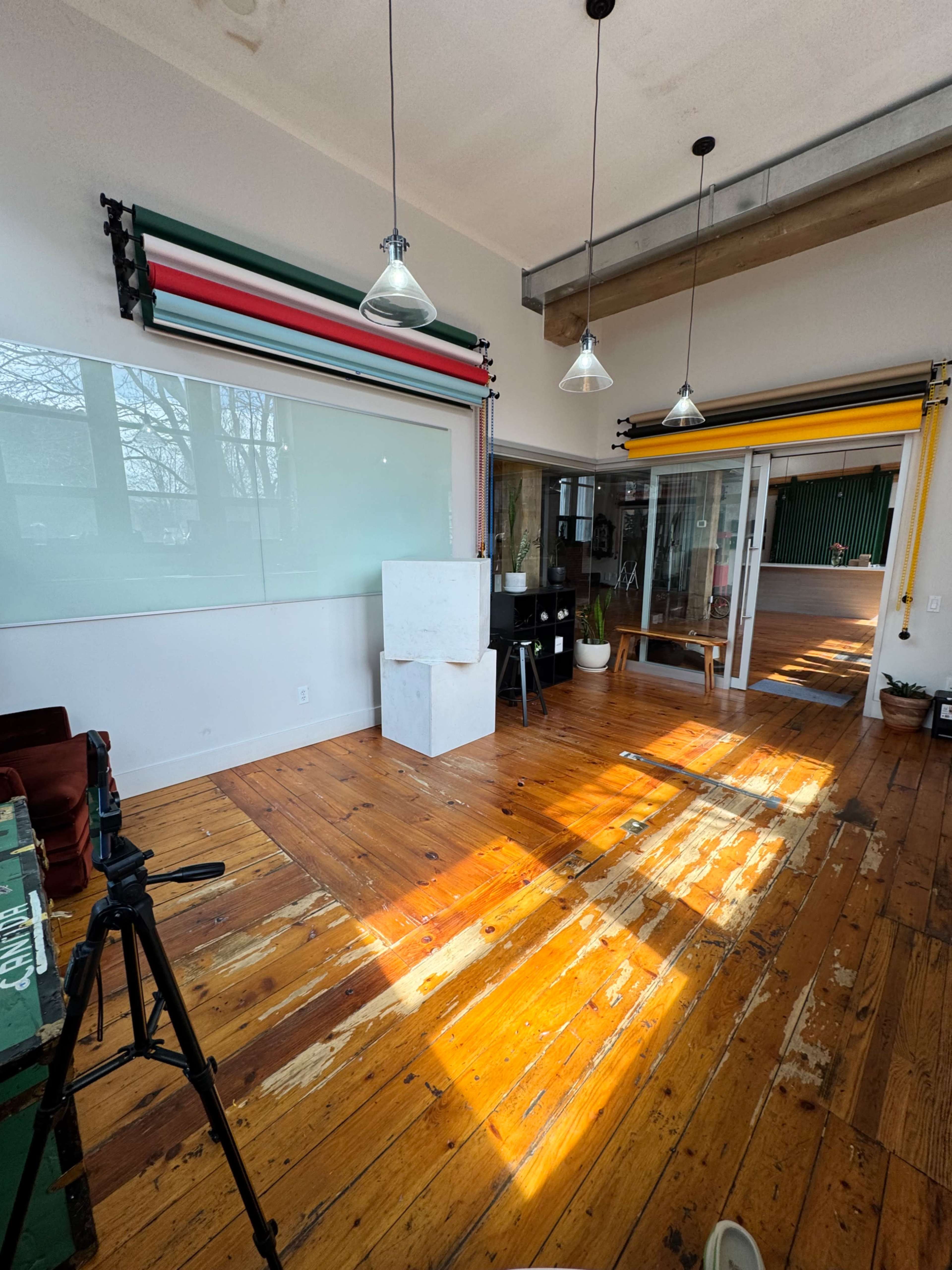 Downtown Creative Studio with Dreamy Natural Light Image in Beasley, Hamilton, ON