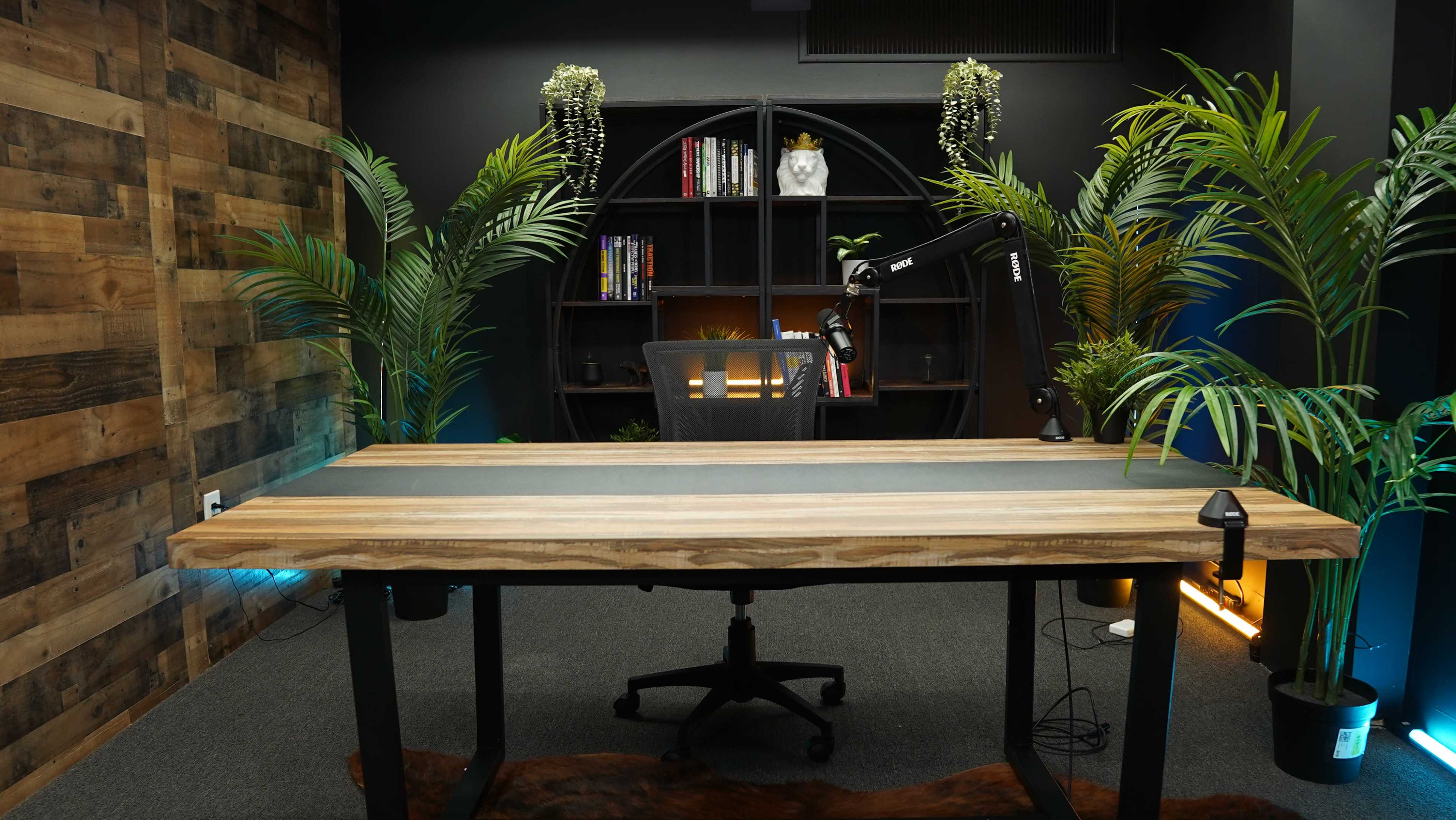 Content Studios | Content Creating Studio - Podcast Room A, Miami, FL ...