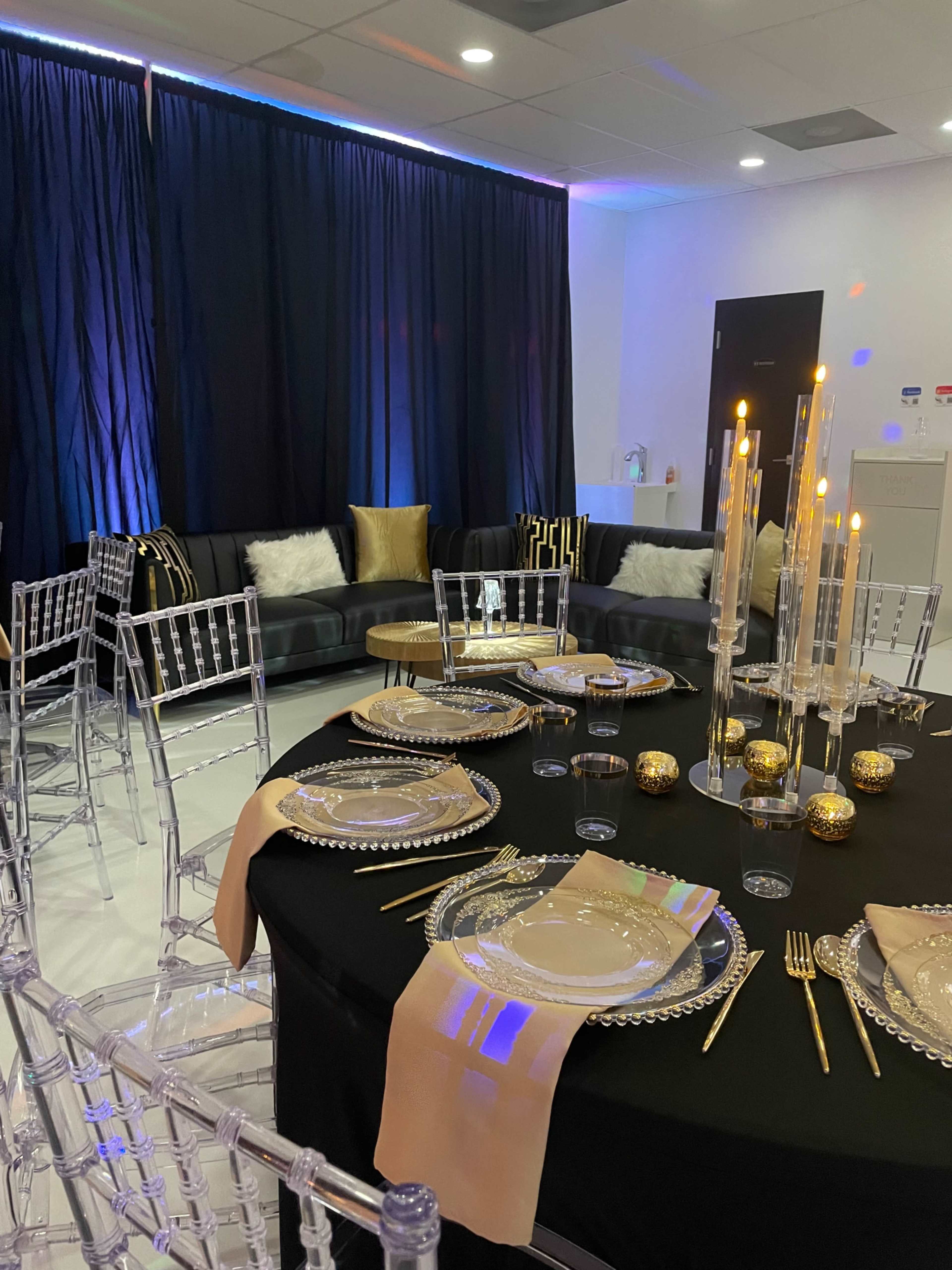 Event Venue with Full Decor and Props Image in , Powhatan, VA