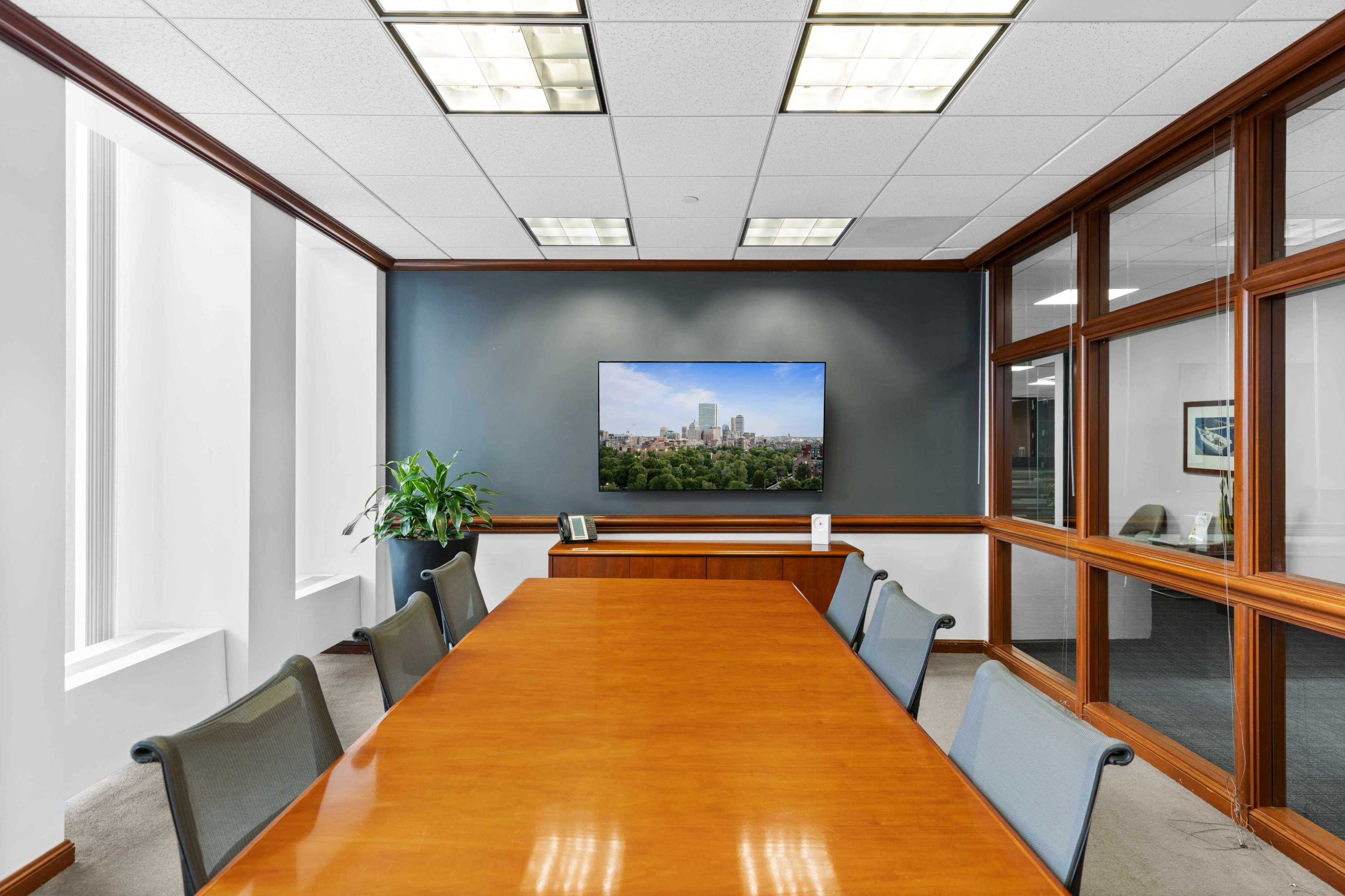 26th Floor Window Boardroom Image in Downtown, Boston, MA