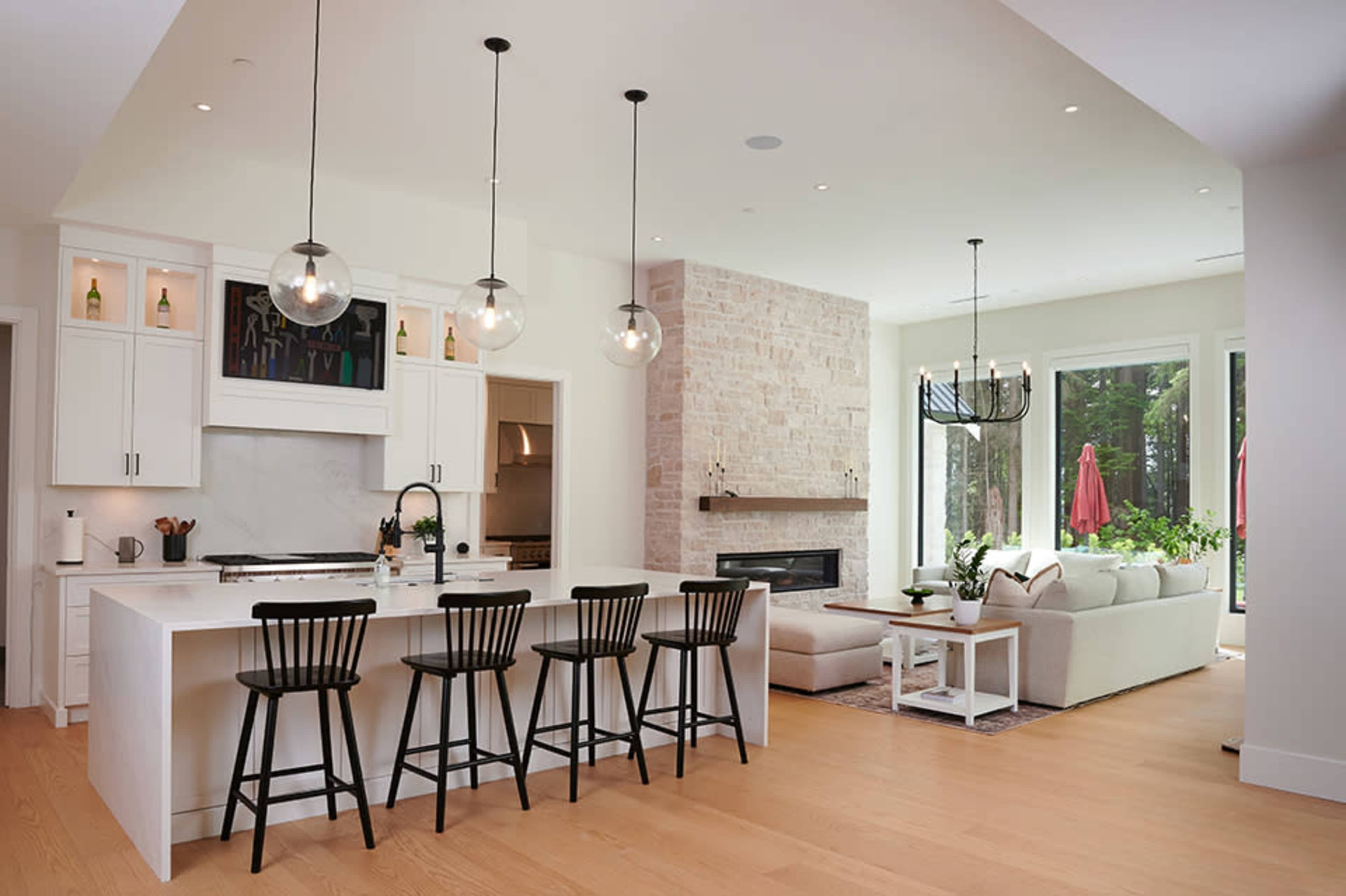 Custom West Van Mansion Image in West Vancouver, West Vancouver, BC