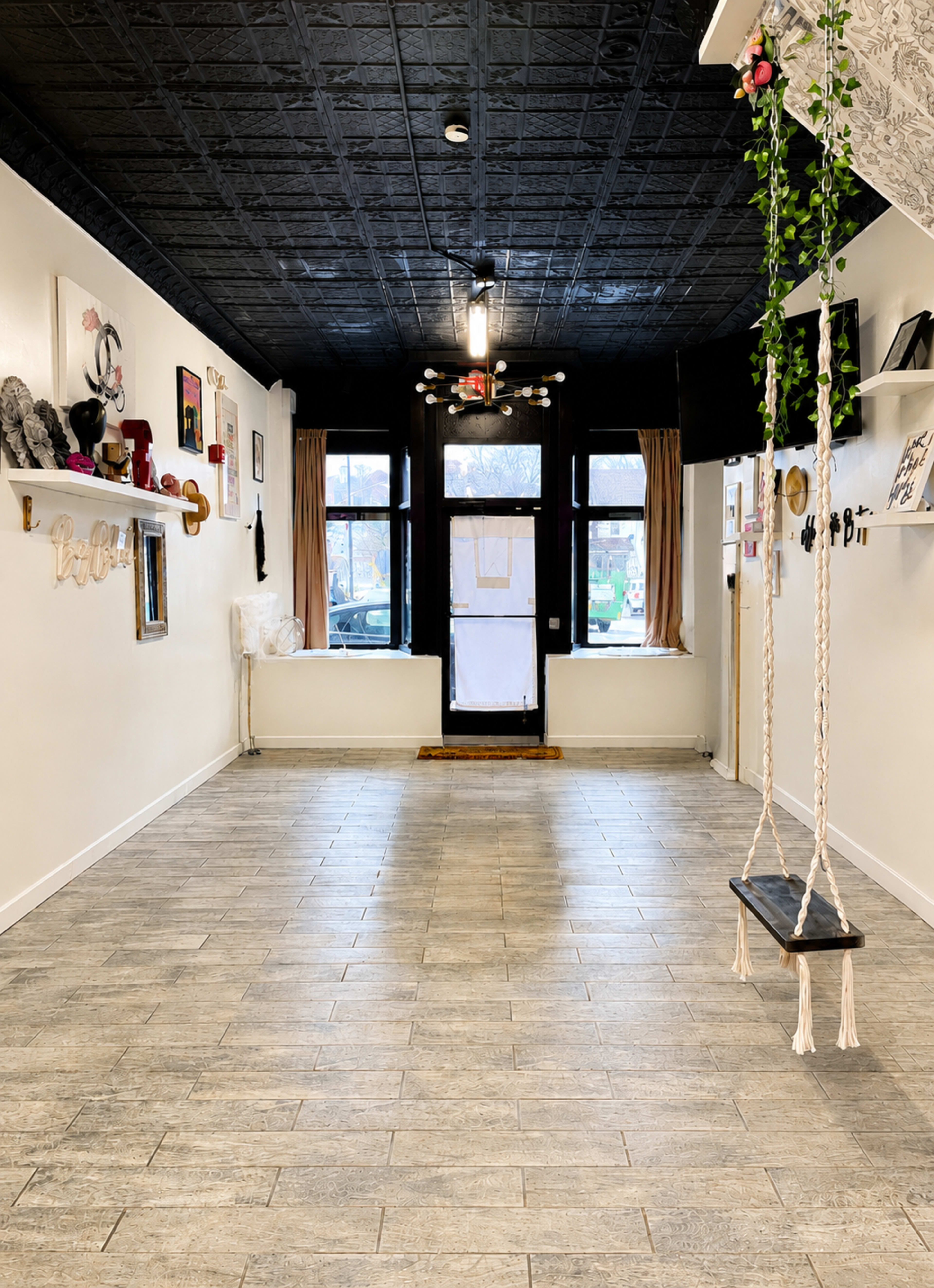 High Ceiling Boutique Venue Image in West Orange, West Orange, NJ