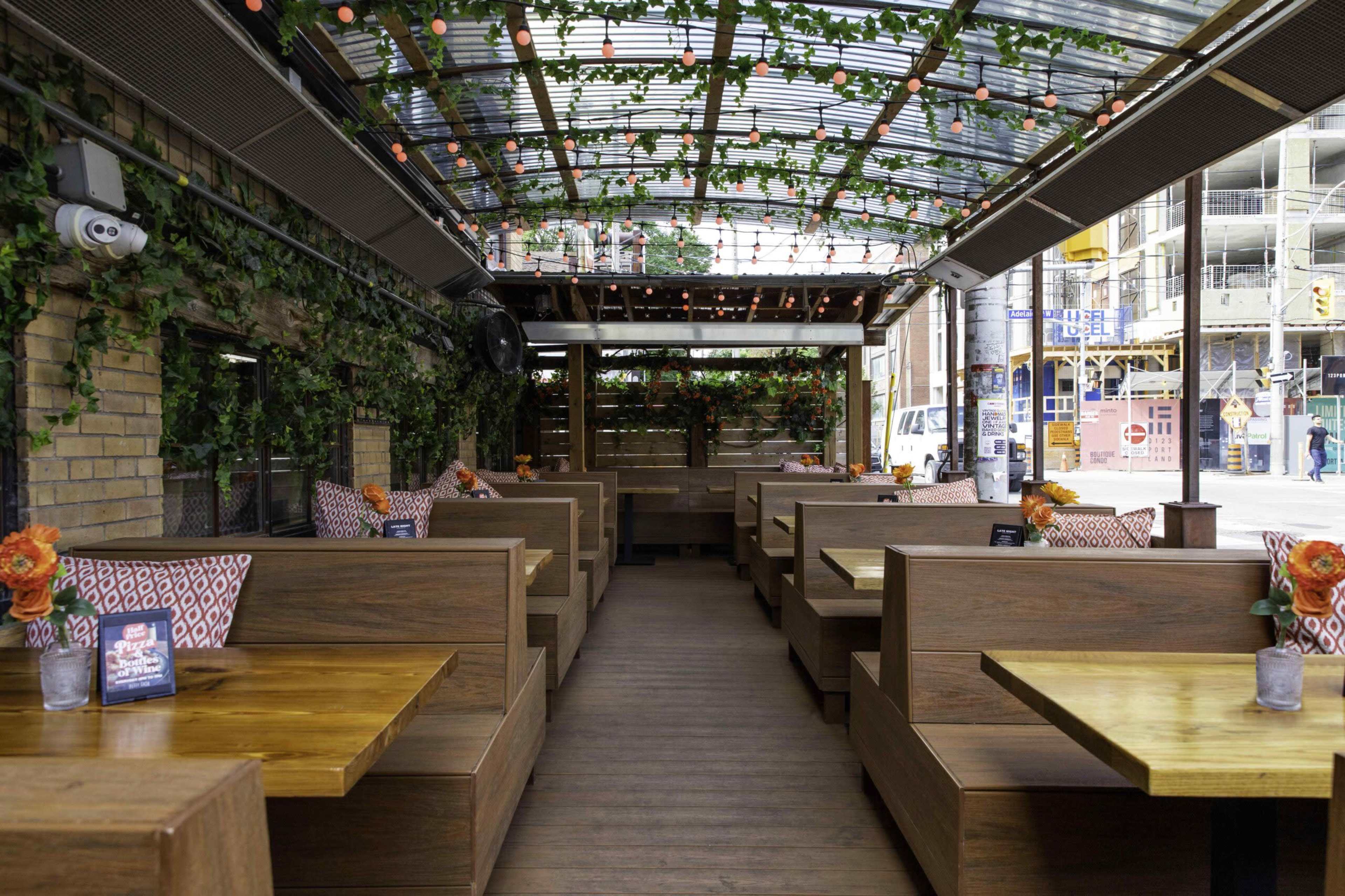 Petty Cash Bar & Lounge Image in Downtown Toronto, Toronto, ON