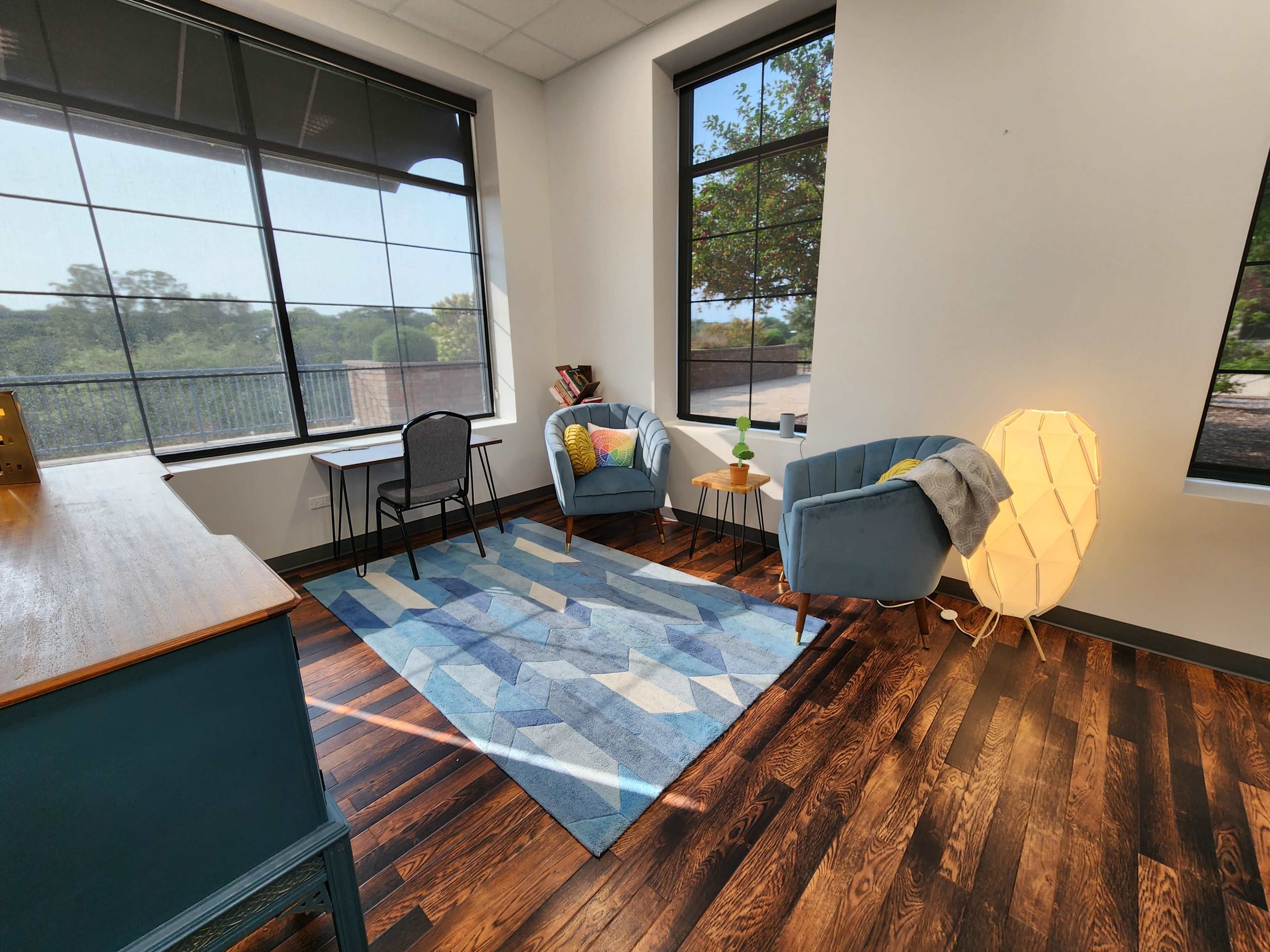 Tranquil Downtown Meeting Room with Gorgeous River Views Image in Aurora Township, Aurora, IL