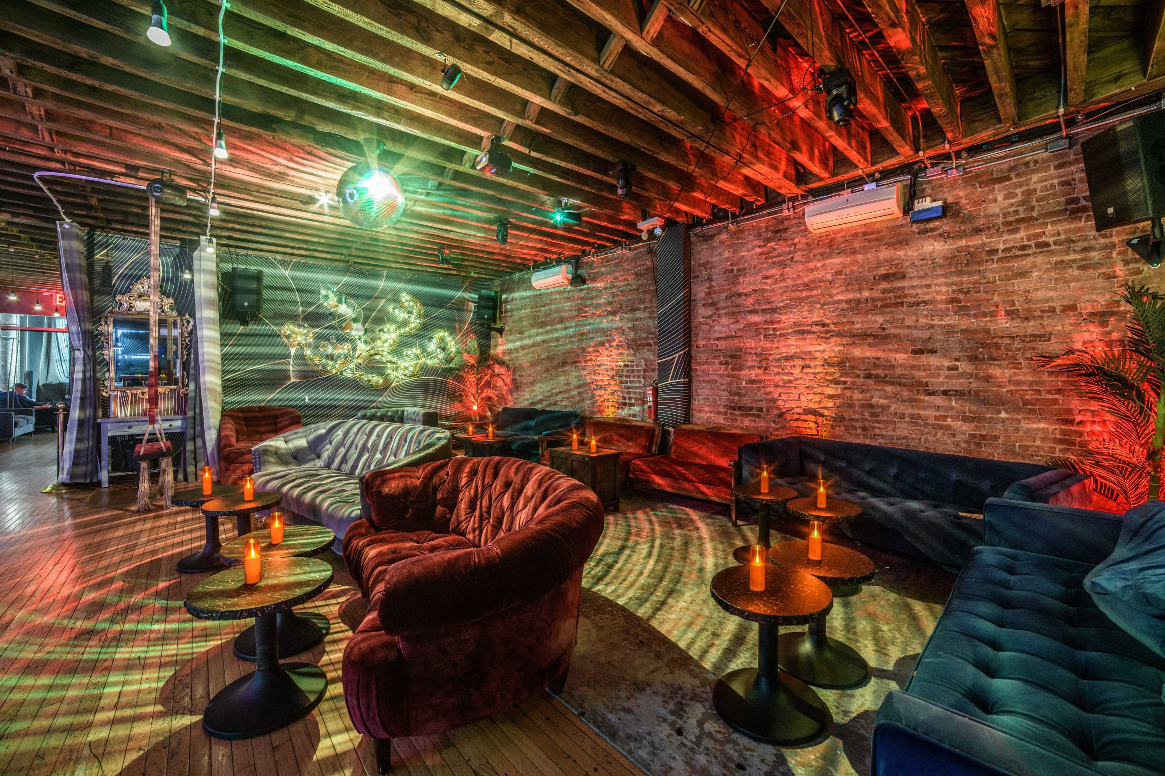 Art Deco Loft in Chelsea Image in Midtown Manhattan, New York, NY