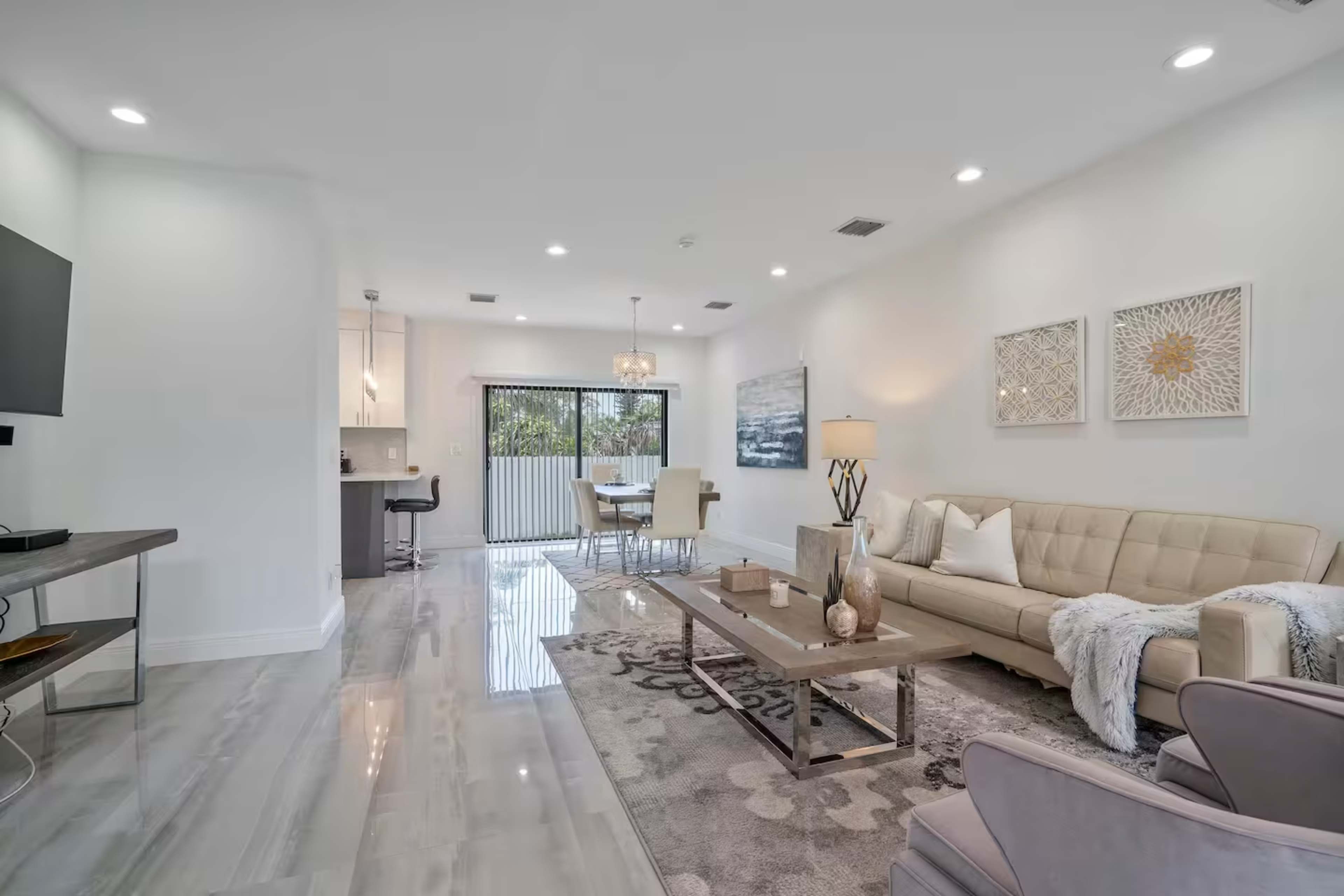New Townhome Wilton Manors/Las Olas Area Image in South Middle River, fort lauderdale, FL