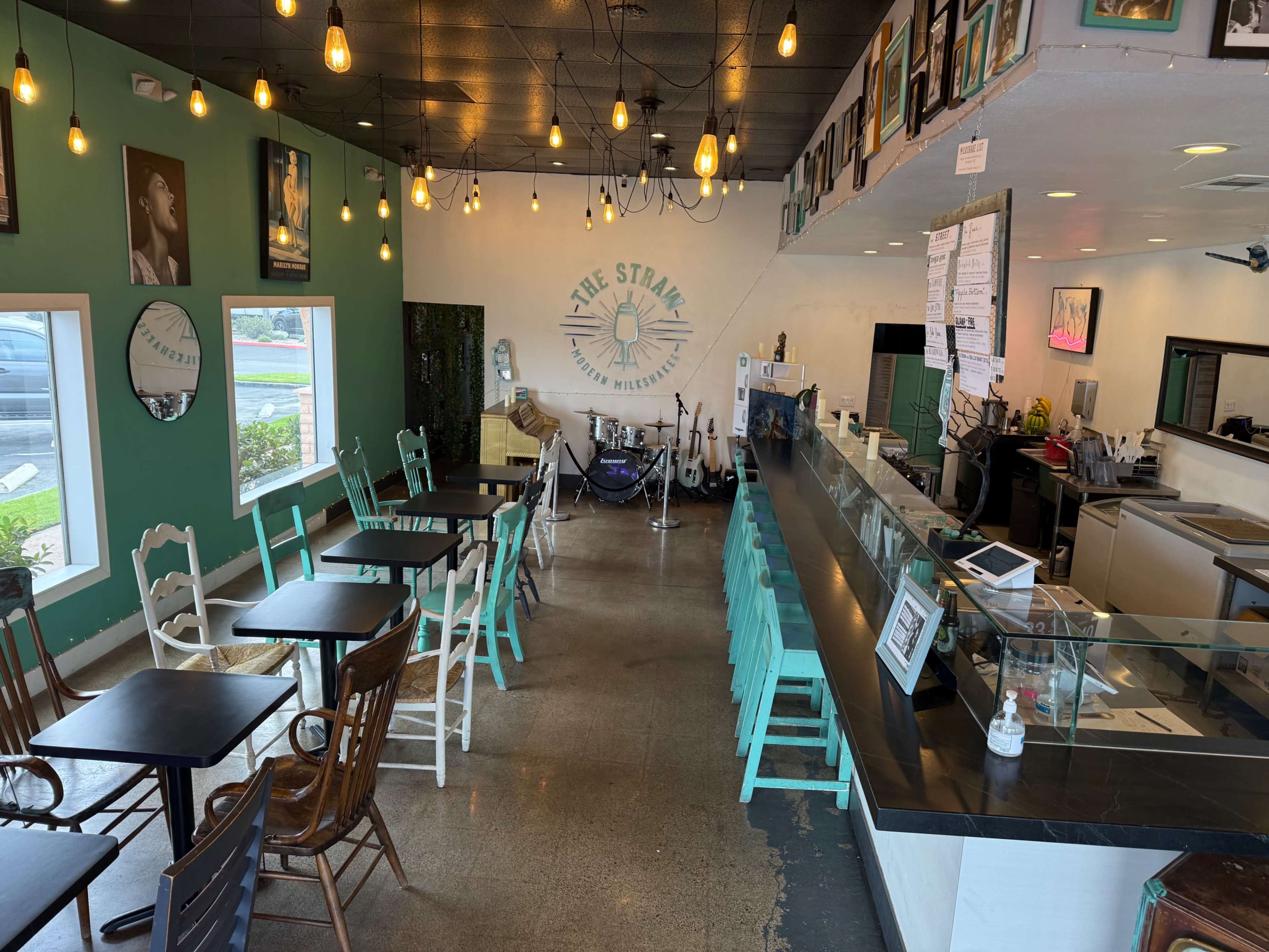 Ice Cream Bar and Jazz Bar Image in Costa Mesa, Costa Mesa, CA