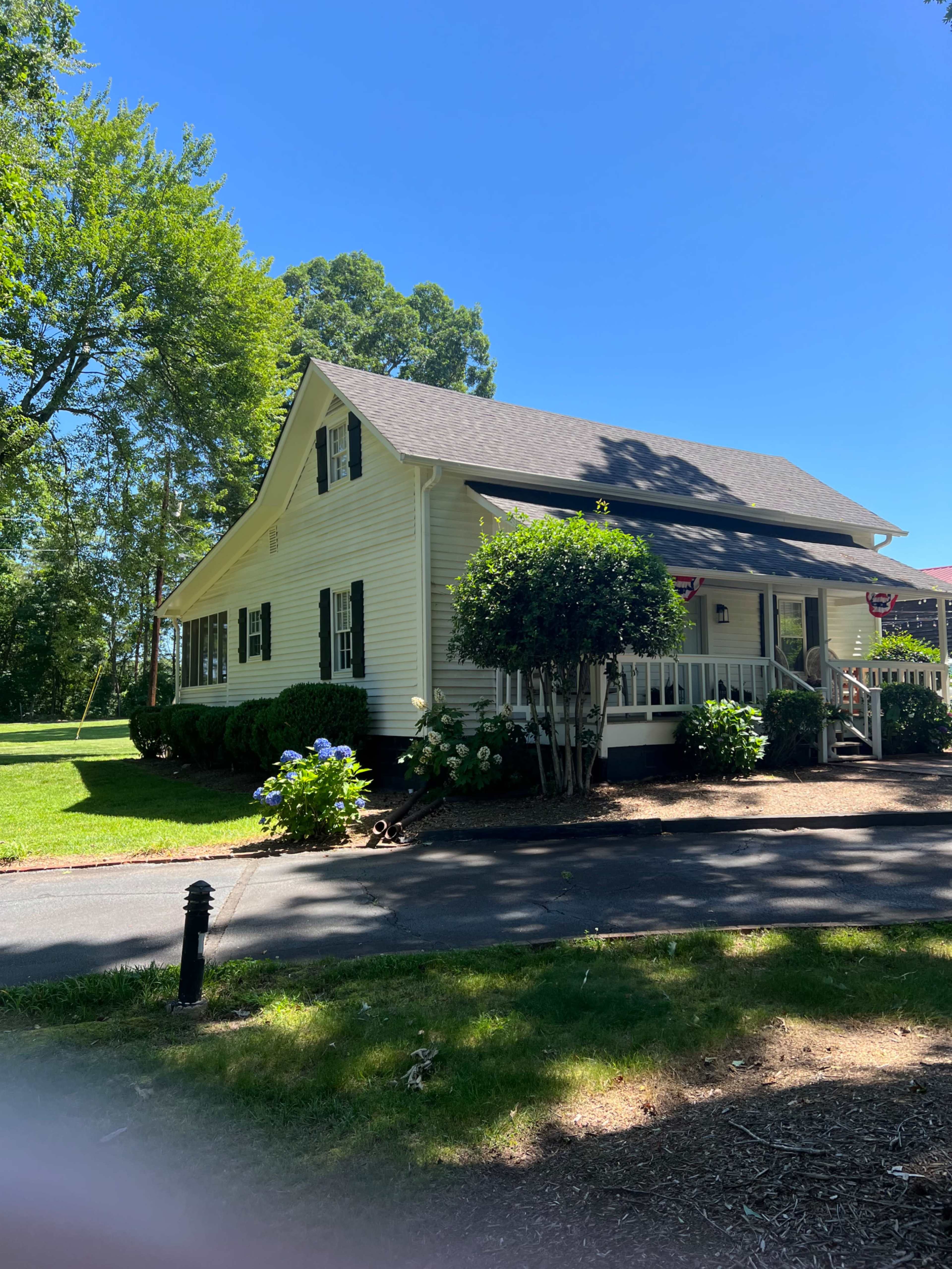 Twenty Acre Country Estate Image in , Greer, SC