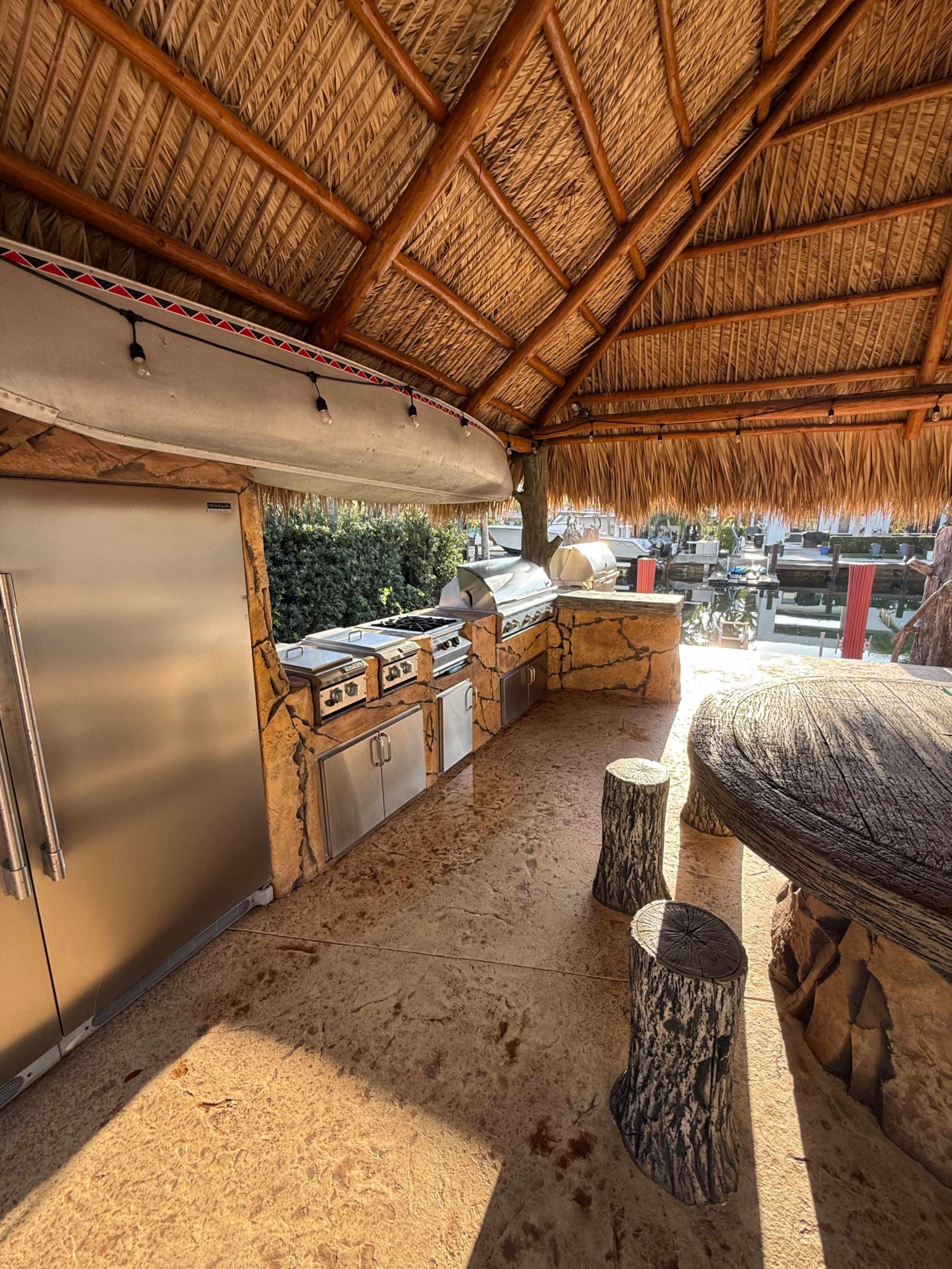 Miami oceanfront Villa with backyard oasis Image in Keystone Islands, Miami, FL