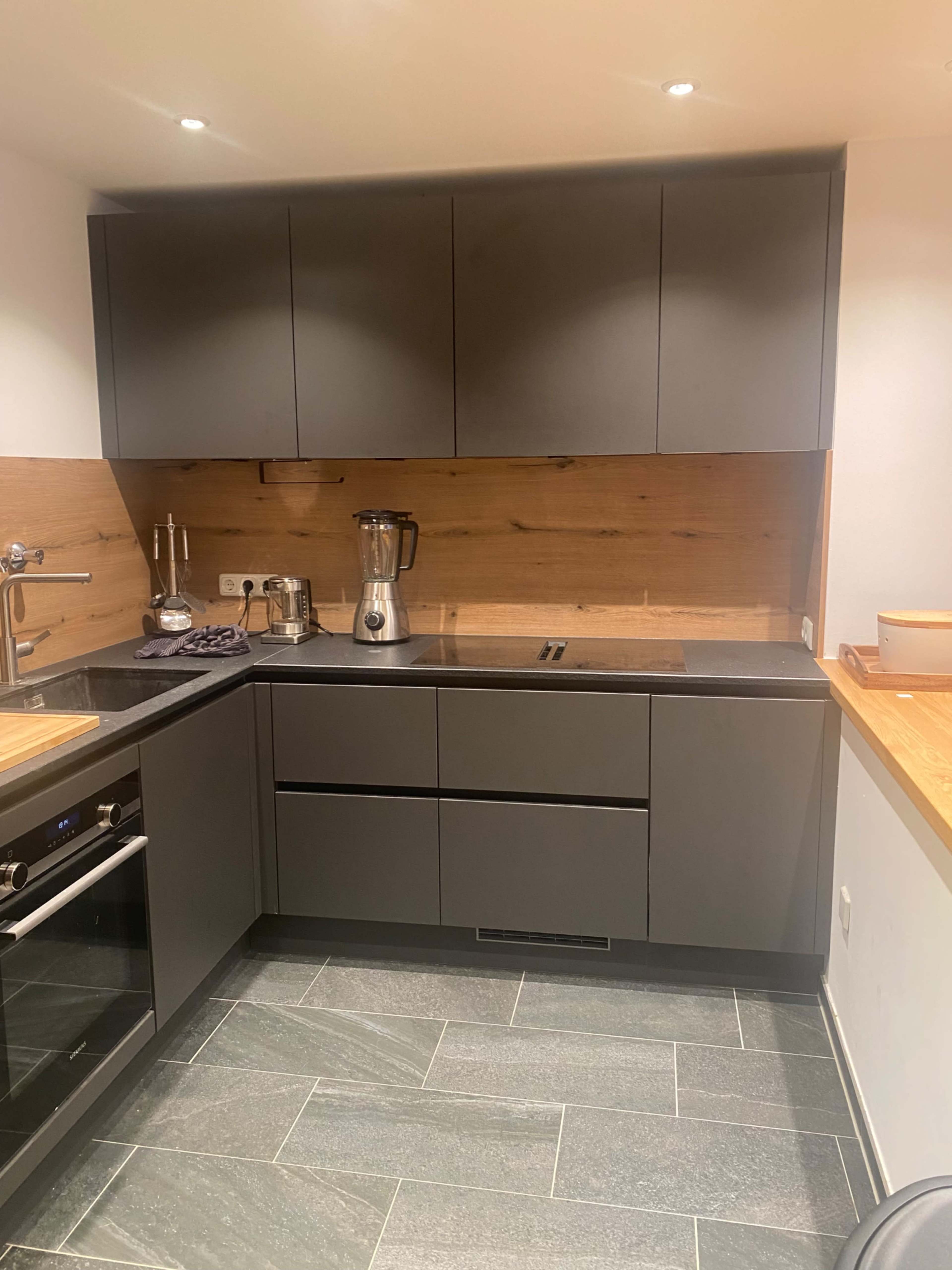 Münchner Altbauwohnung direkt in der Innenstadt mit historischer Aussicht Image in Old Town, München