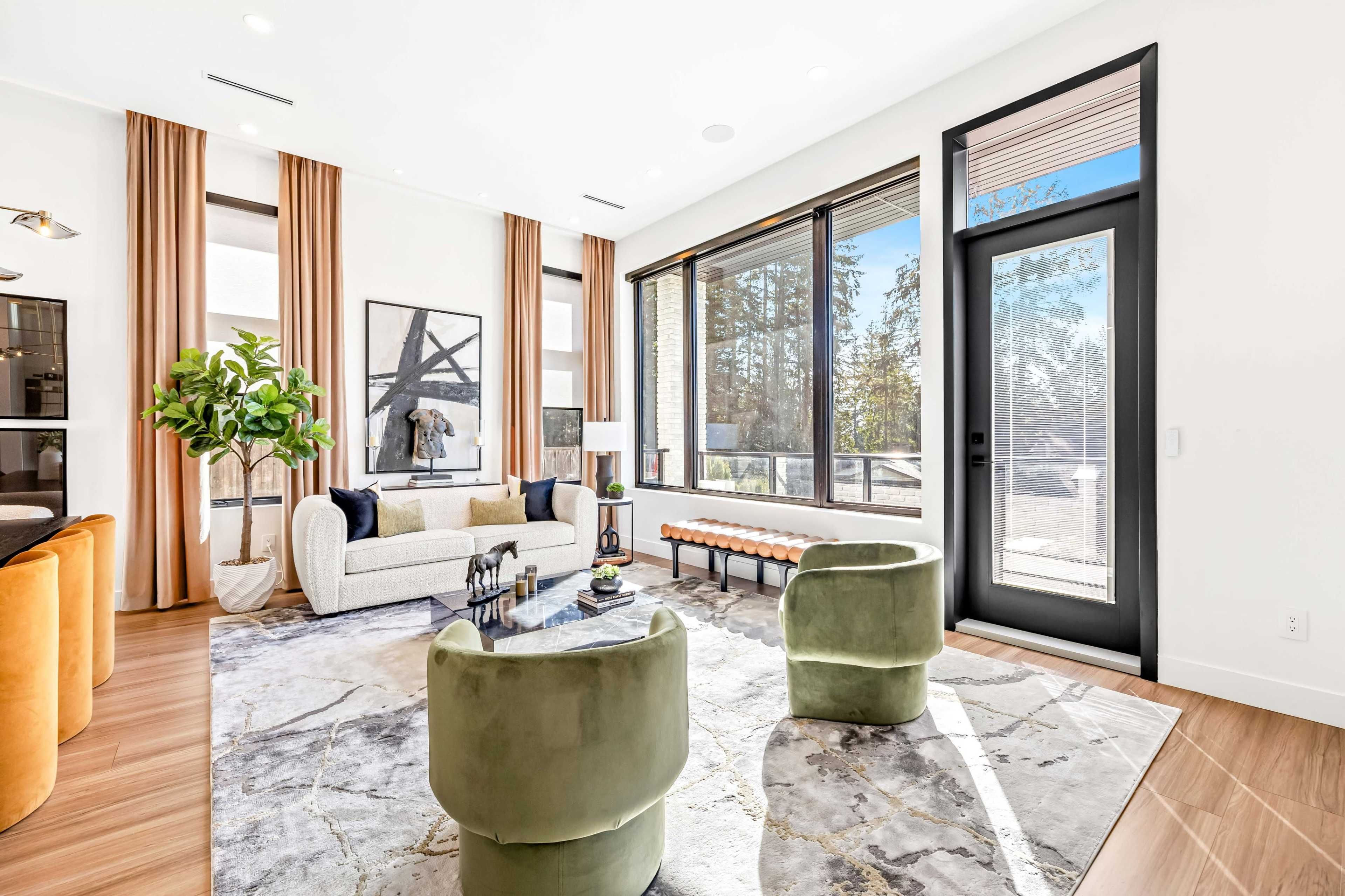 Stunning Designer Home with Soaring Ceilings Image in North Vancouver, North Vancouver, BC
