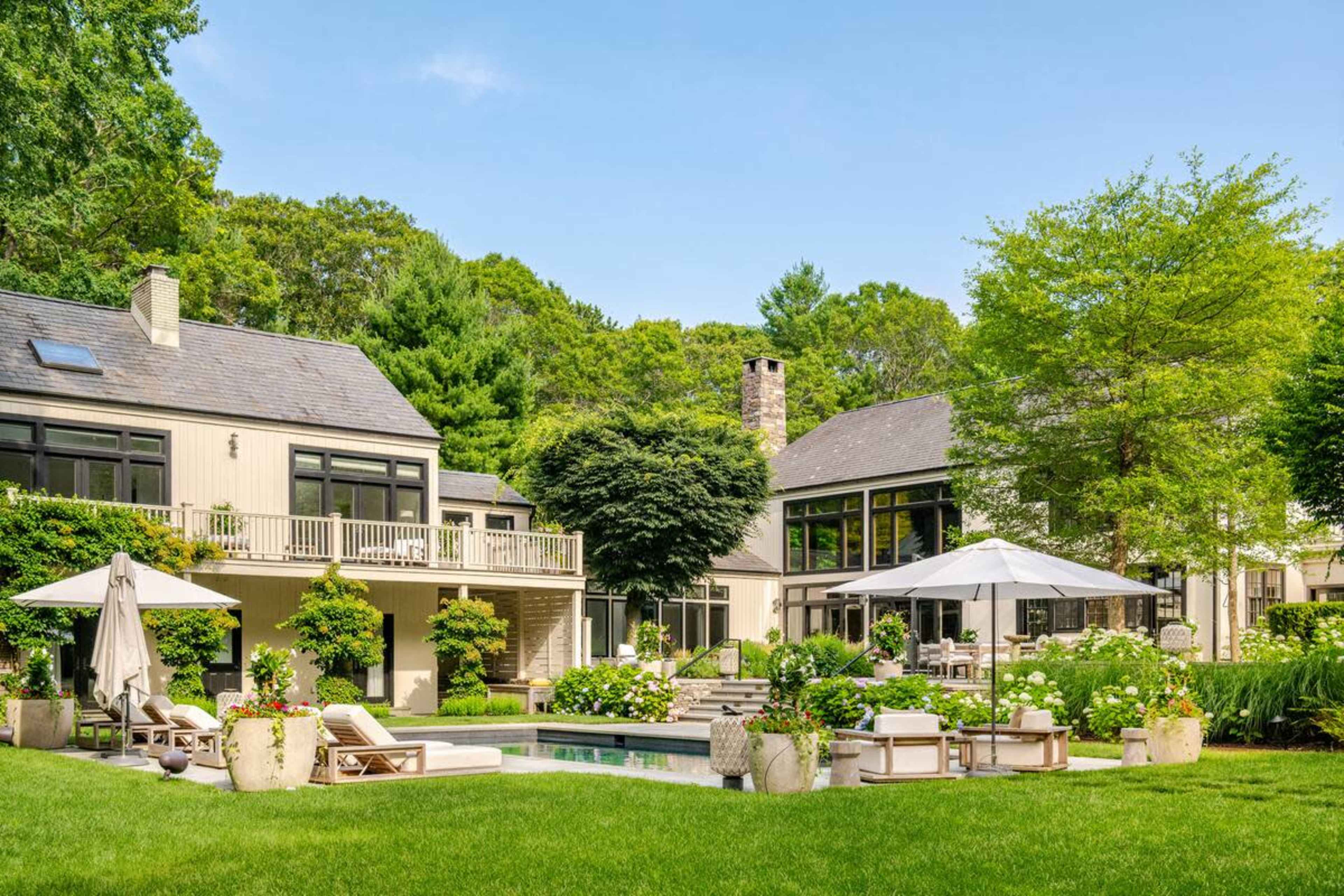 Luxurious 7Bedroom Retreat with Pool - Tennis court - East Hamptons Image in East Hampton, East Hamptons, NY