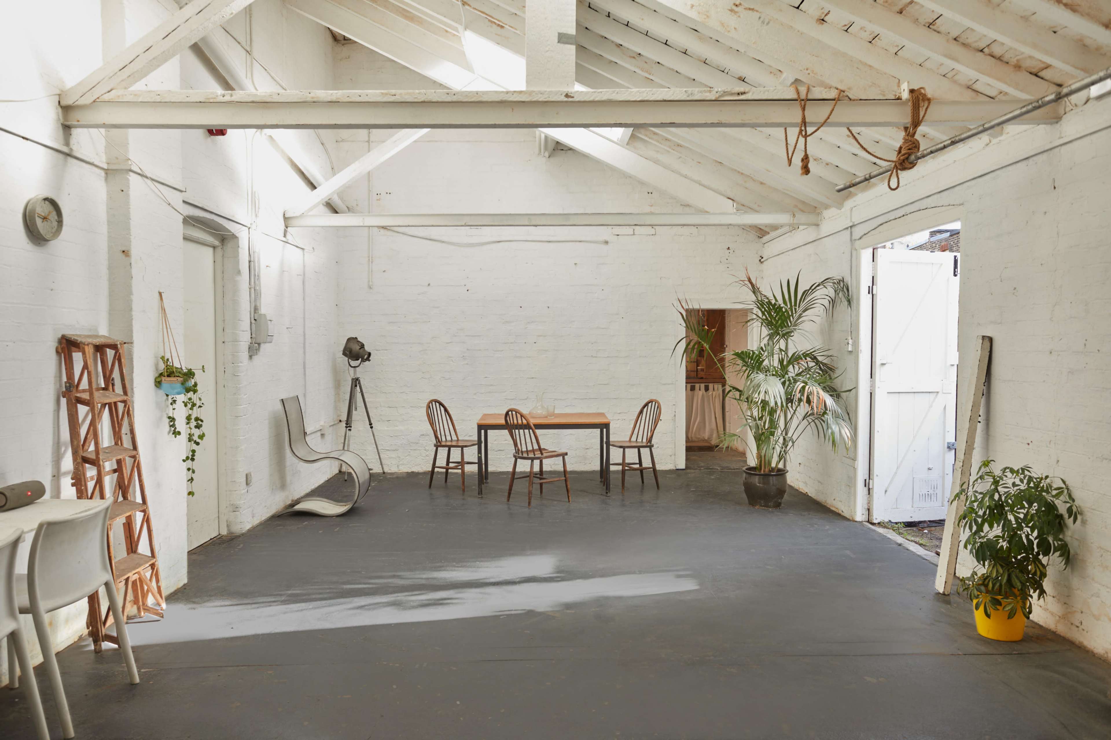 Beautiful Warehouse space with natural light and outdoor area Image in Leyton, London, ENG