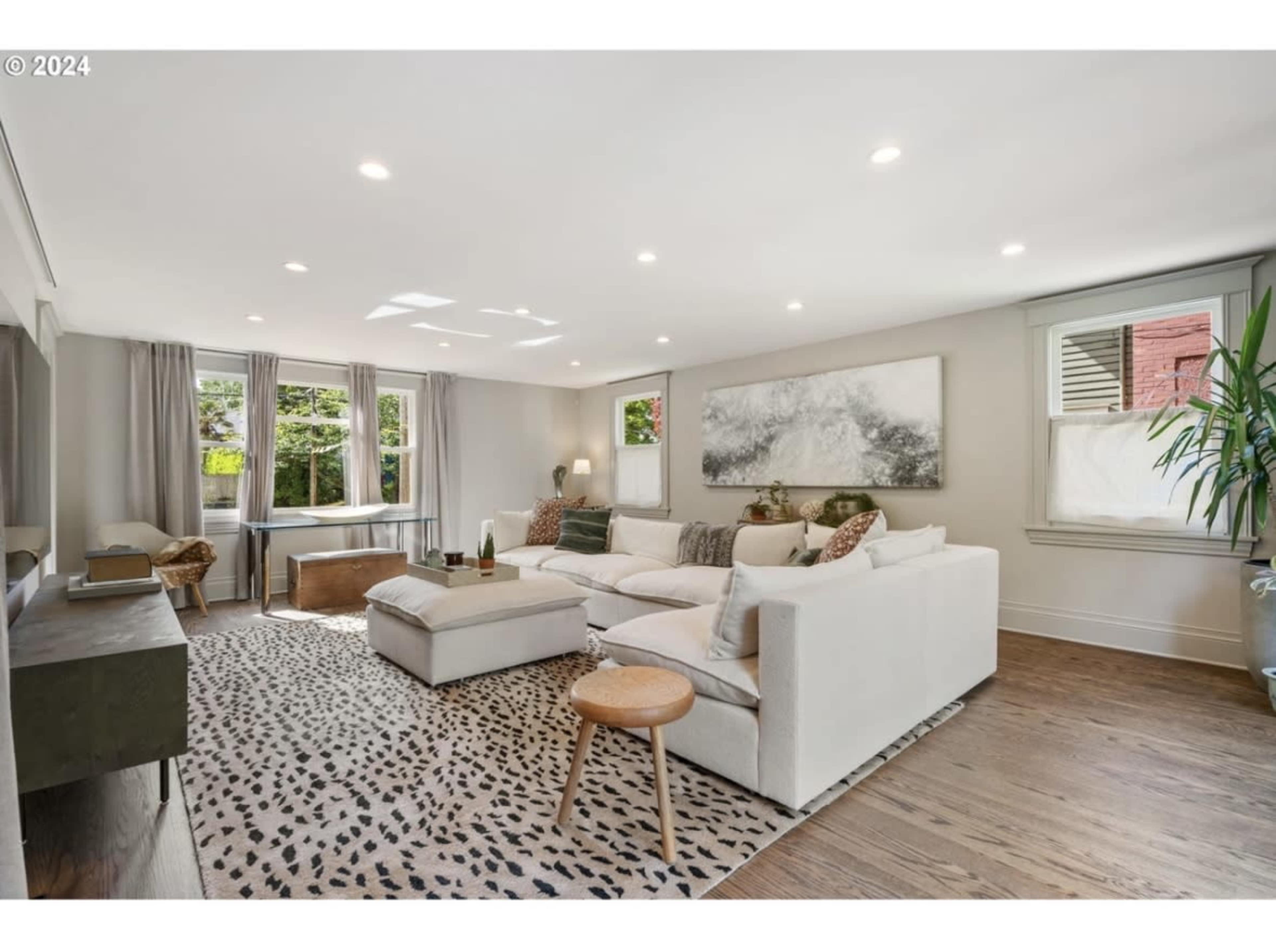 Historic Irvington Home Image in Northeast Portland, Portland, OR