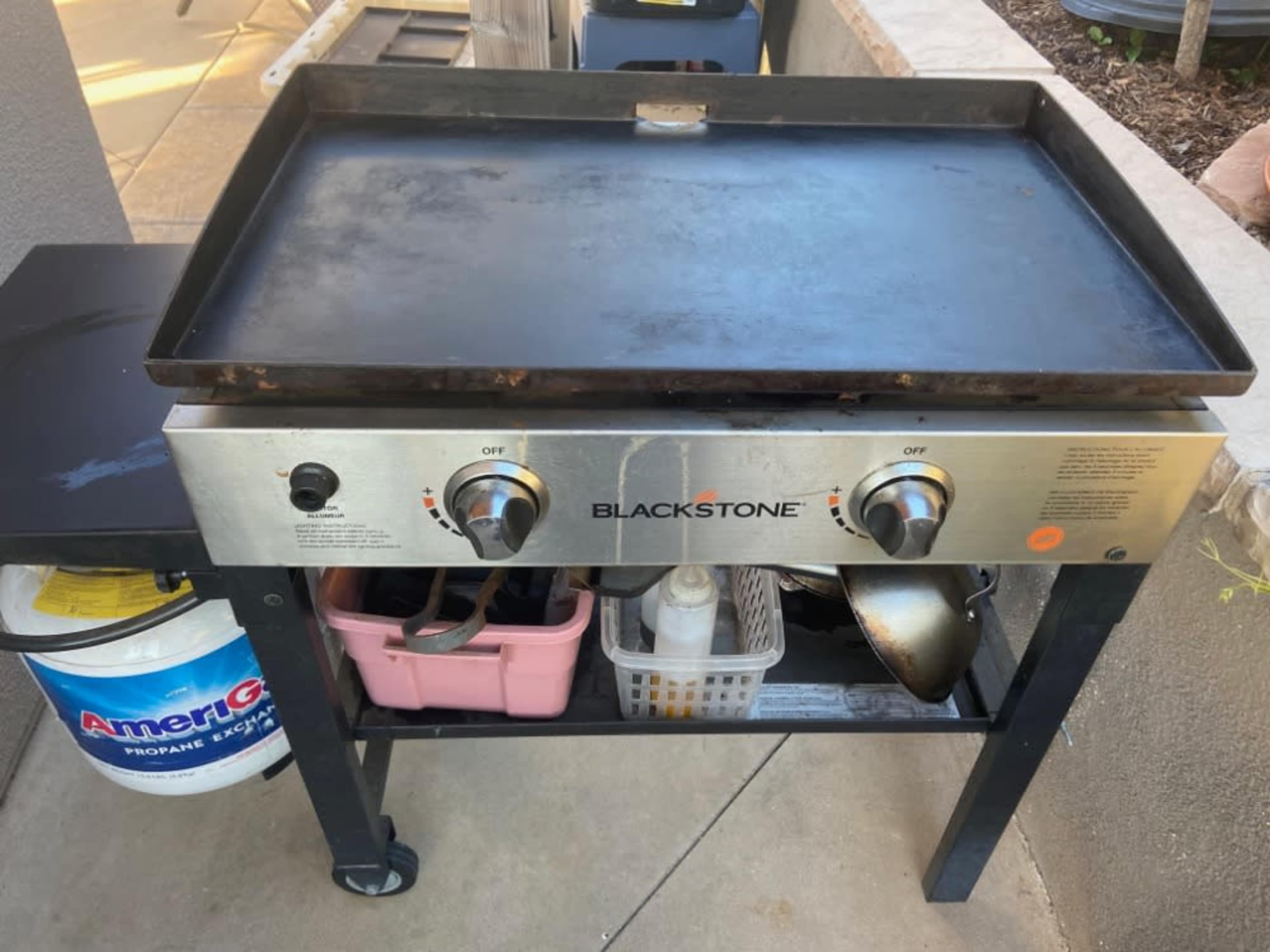 Flat top griddle