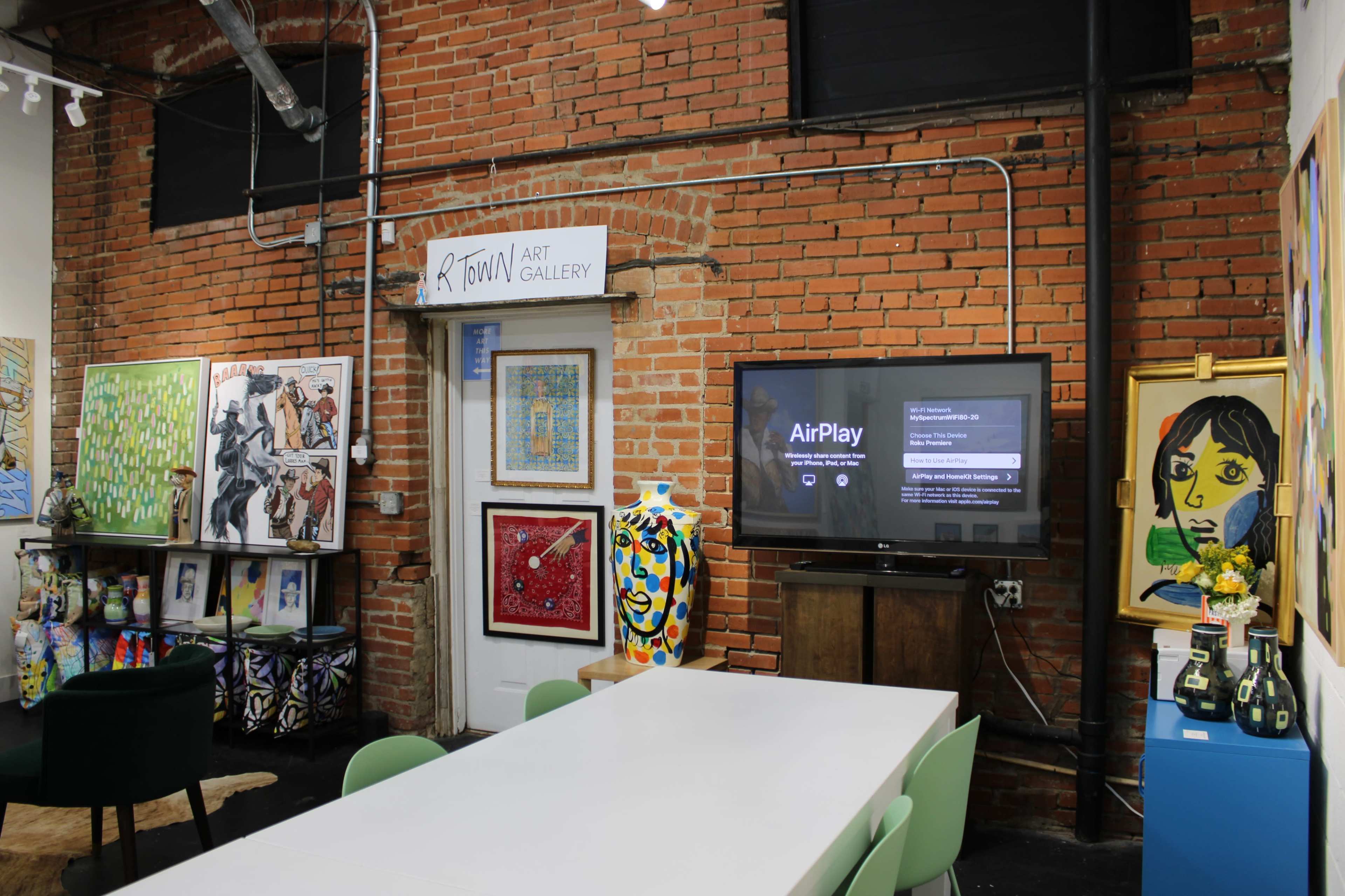 Vibrant Art Gallery in Historic Downtown Grapevine Image in Grapevine, Grapevine, TX