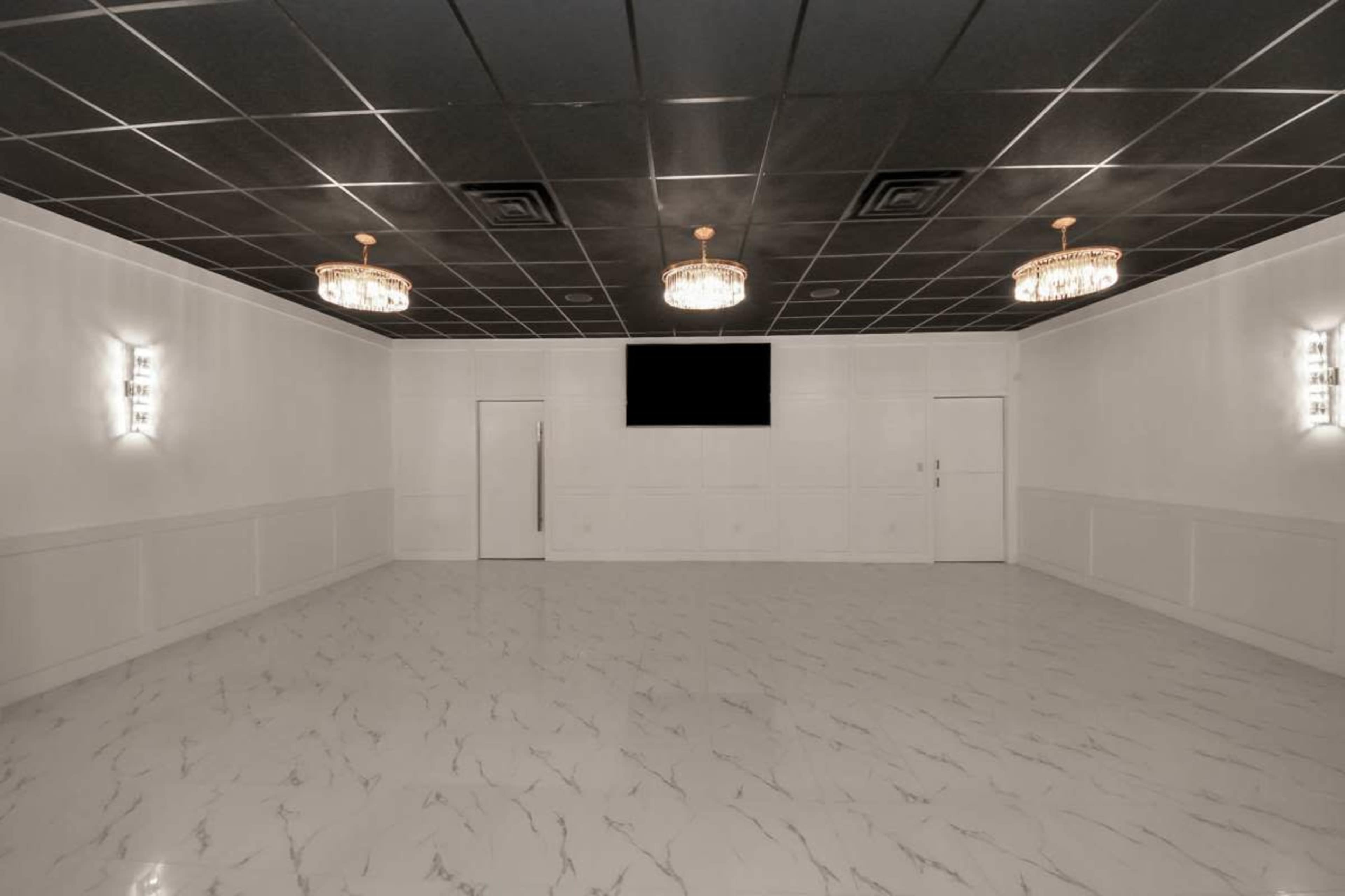 Luxurious Event Venue in Independence Height Image in Northside, Houston, TX