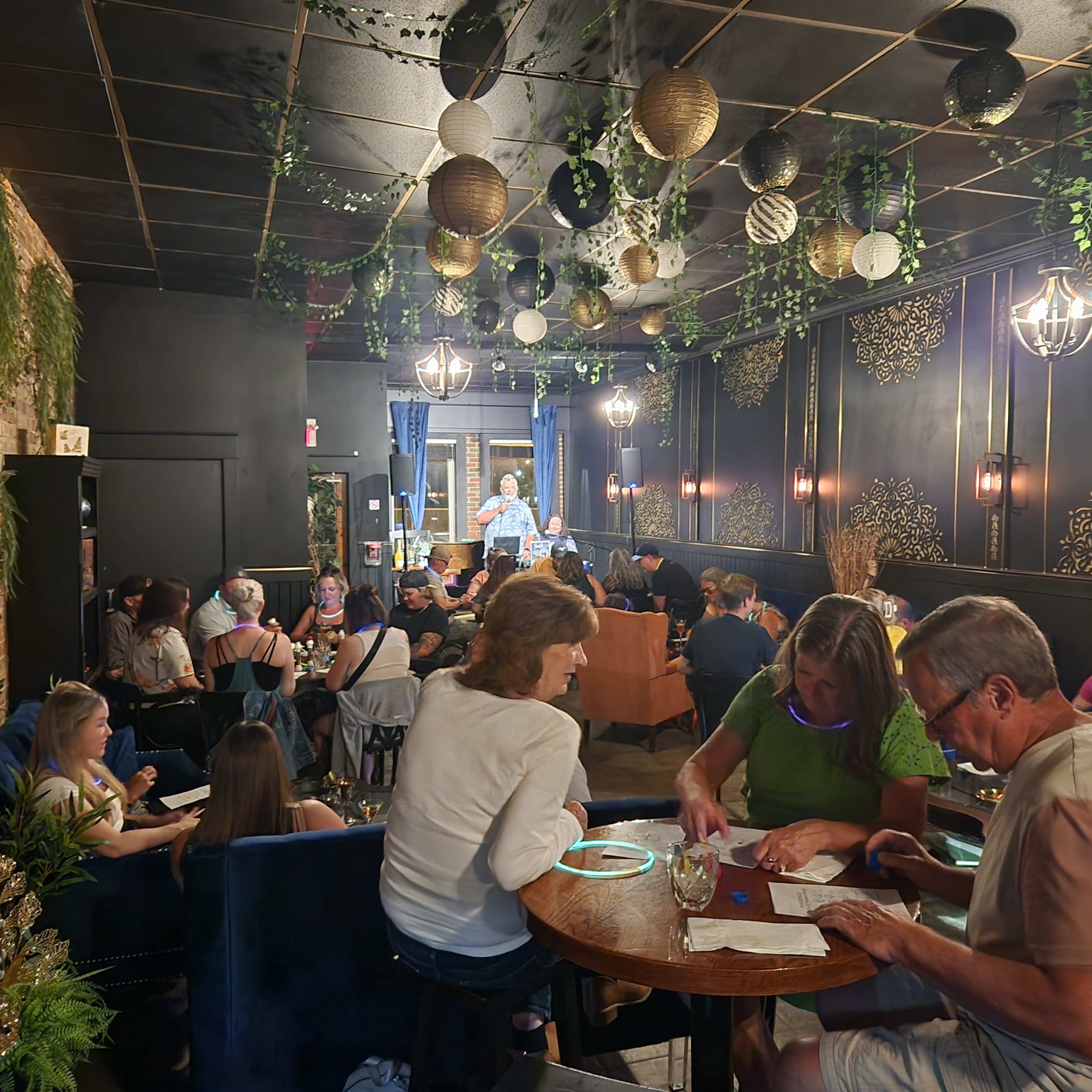 Elegant , intimate cocktail Lounge in Down town Image in St. Thomas, st. thomas, ON