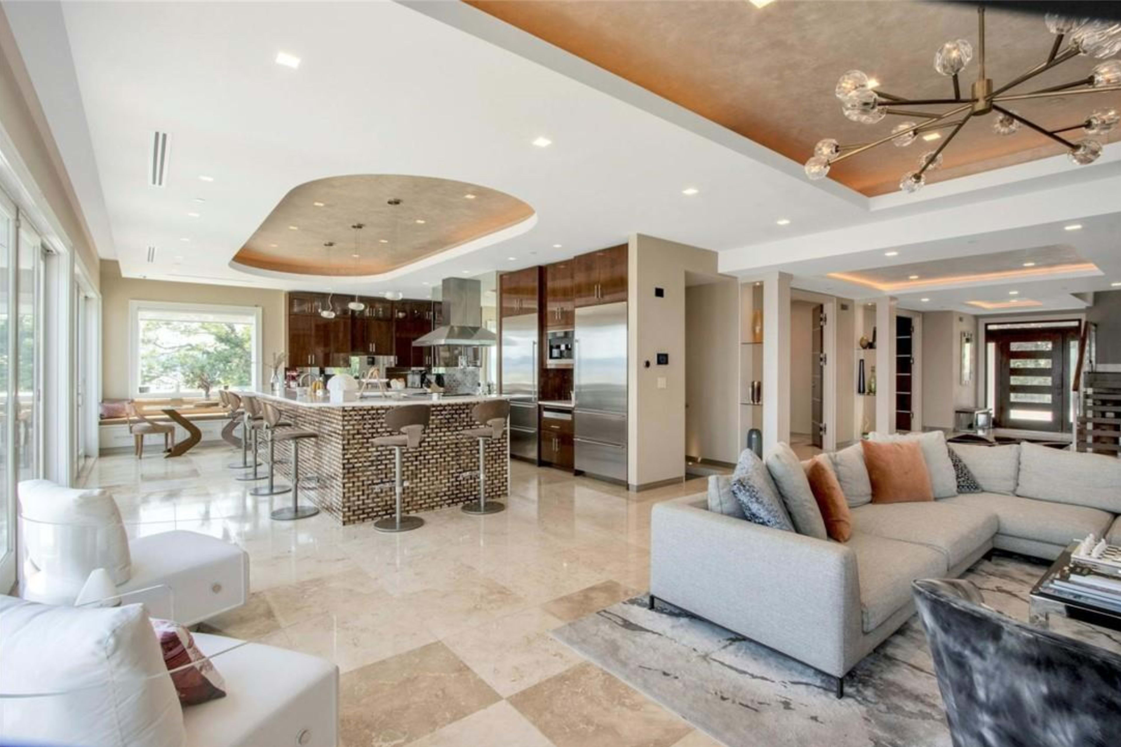 Luxury on the Waterfront Image in Orangetown, Nyack, NY