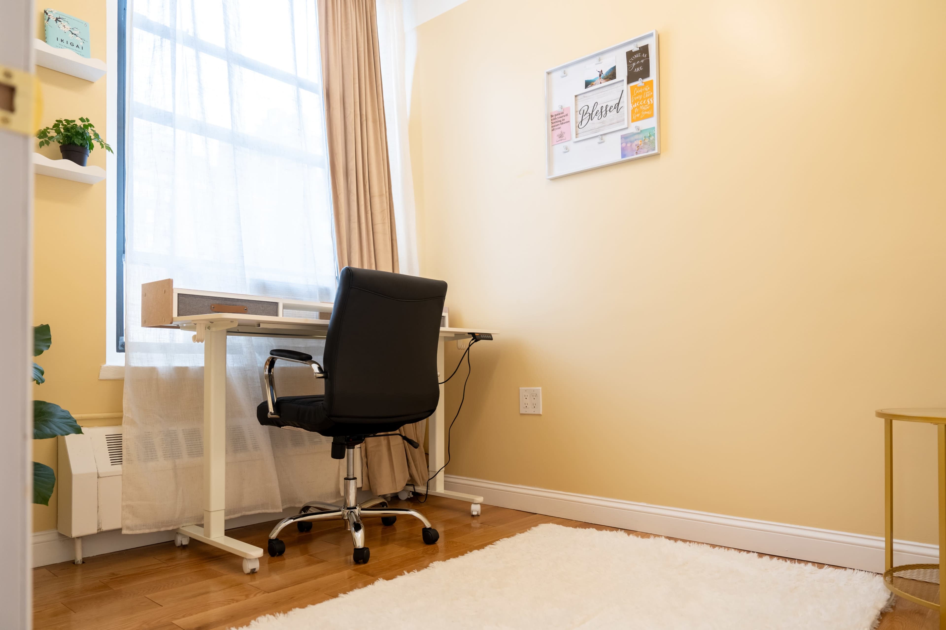 Private Cozy Midtown Office Image in Midtown Manhattan, New York, NY