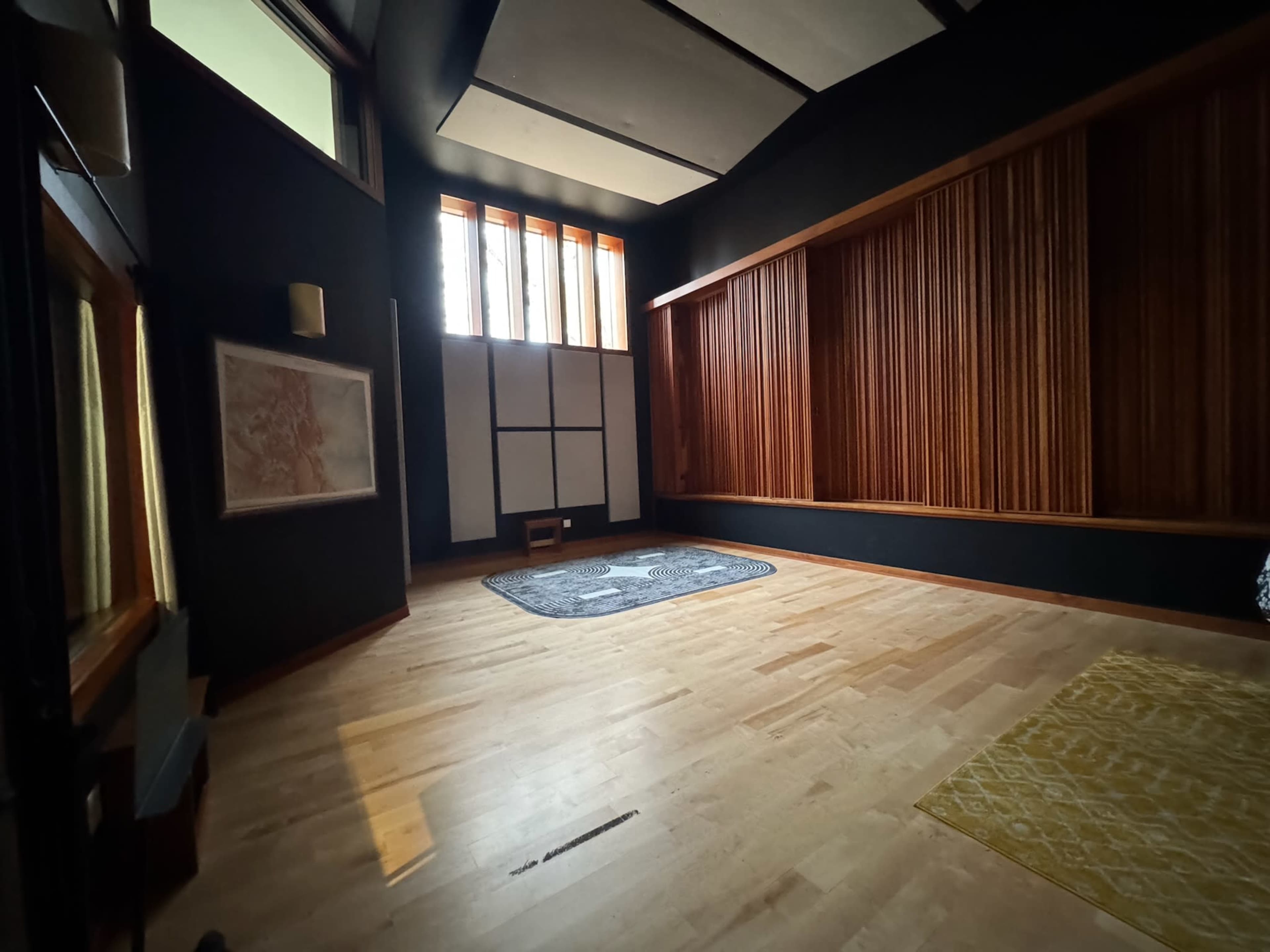 Downtown Pro Video/ Photo Studio with High Ceilings, Control Room, Conference Room and Lounge Image in Longmont, Longmont, CO