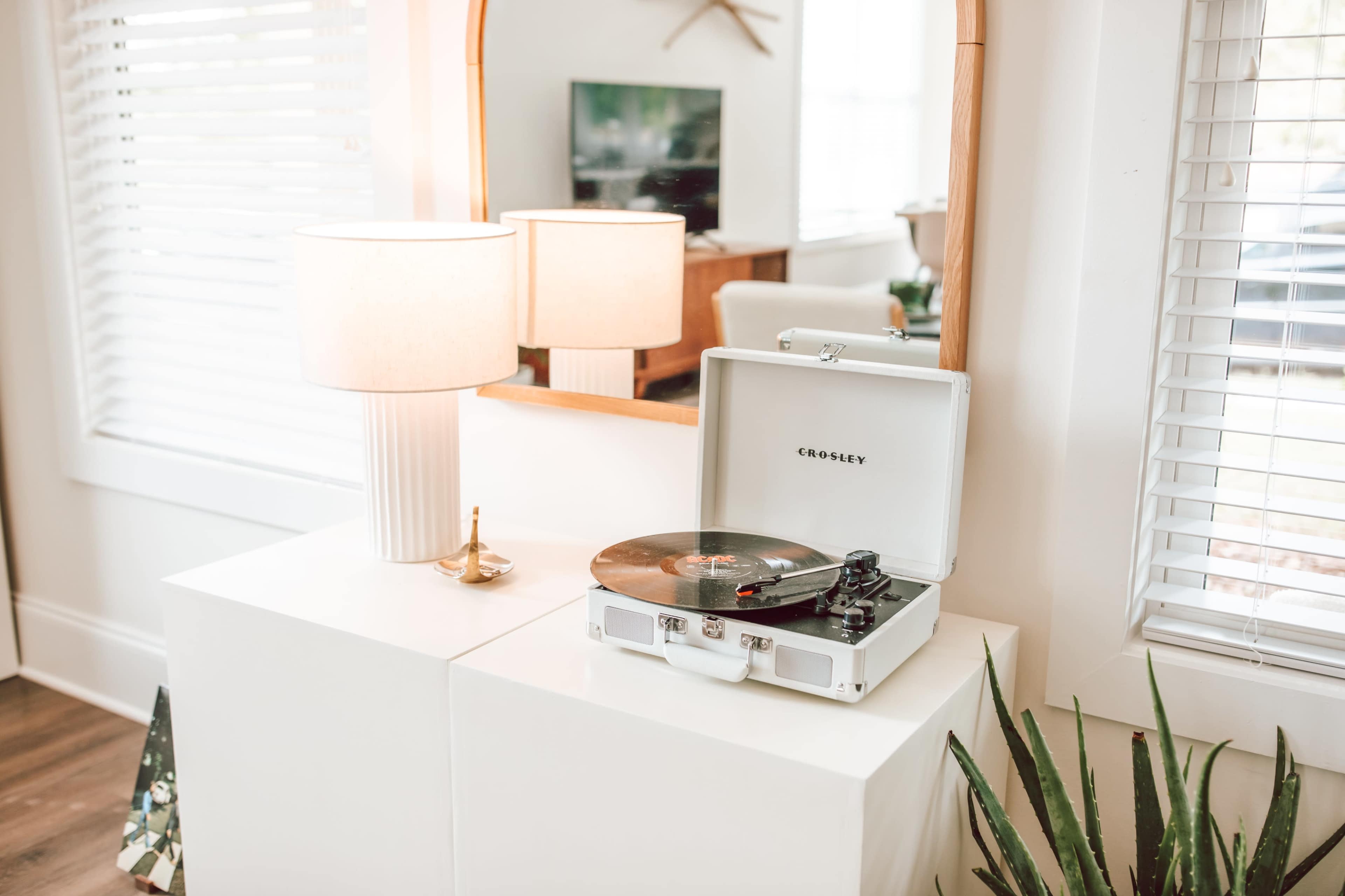 Luxe 3BR Home by MHM Luxury Properties Image in Athens, Athens, GA