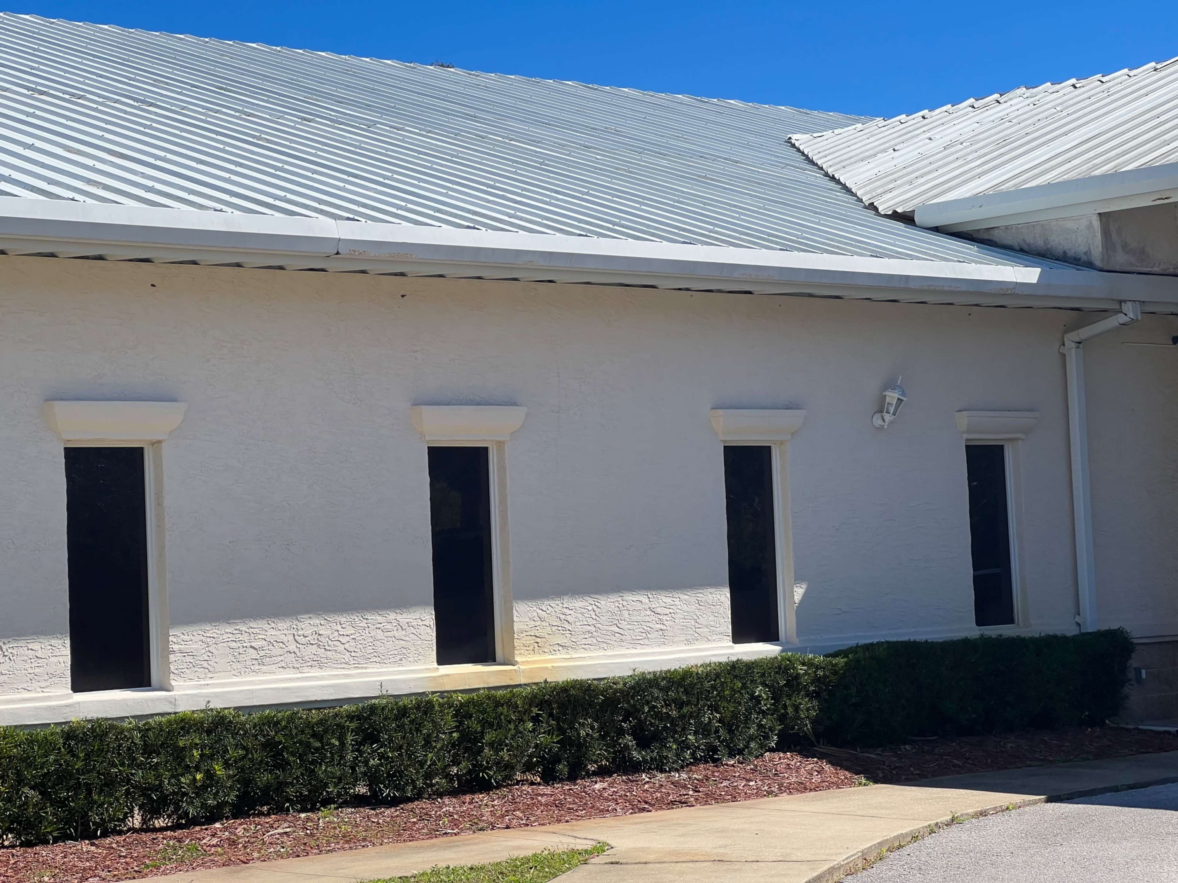 Facility is located on the corner of Fremont and Marion Avenue. It is Three blocks west of Ridgewood Avenue in Daytona Beach Florida. It is also less than 5 miles away from the ocean. Image in Higbees Daytona, Daytona Beach, FL