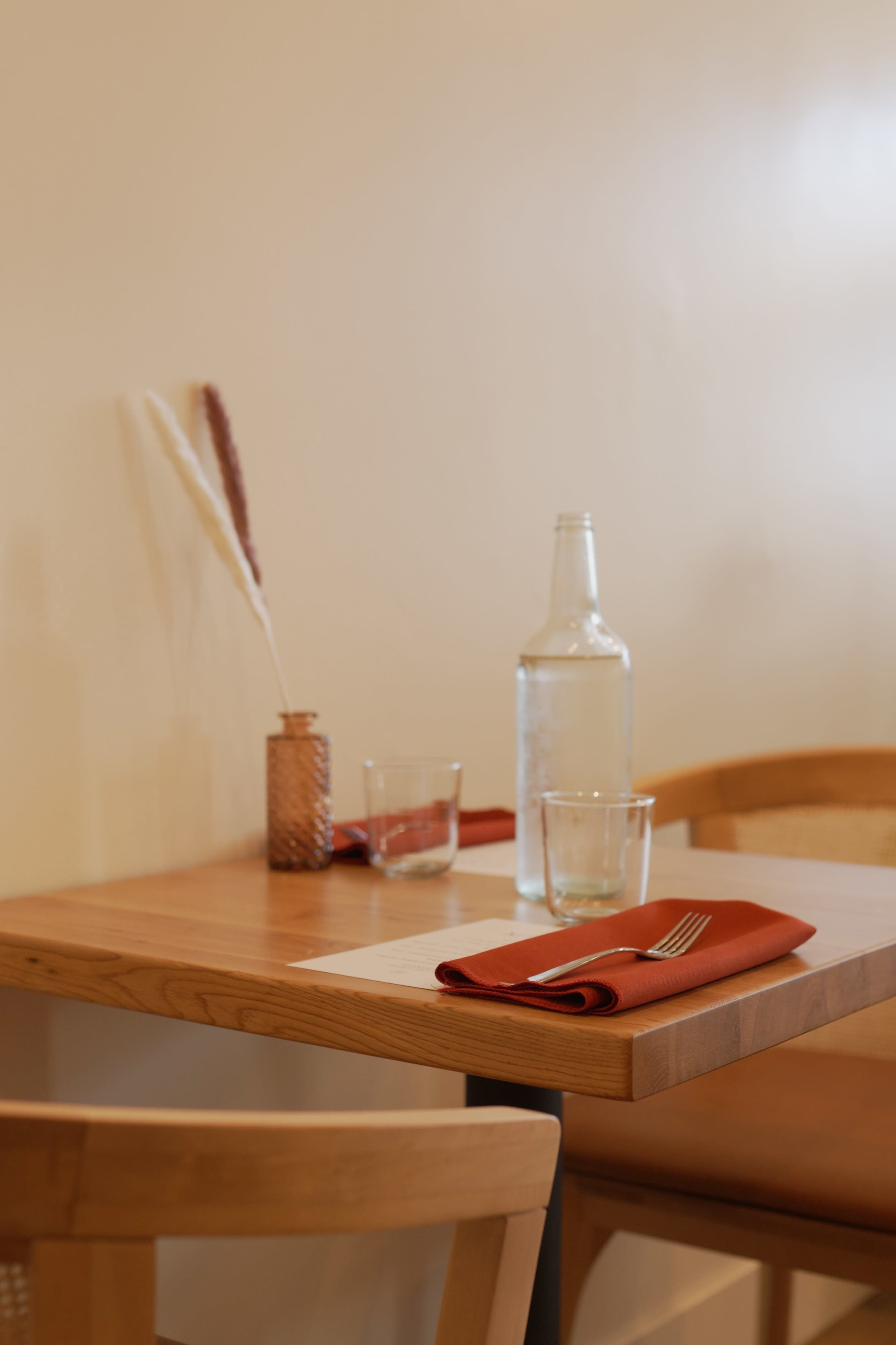 Spacious venue on Hollywood Blvd.  Natural lighting by day and cozy vibes in the evening. Image in Hollywood, Los Angeles, CA