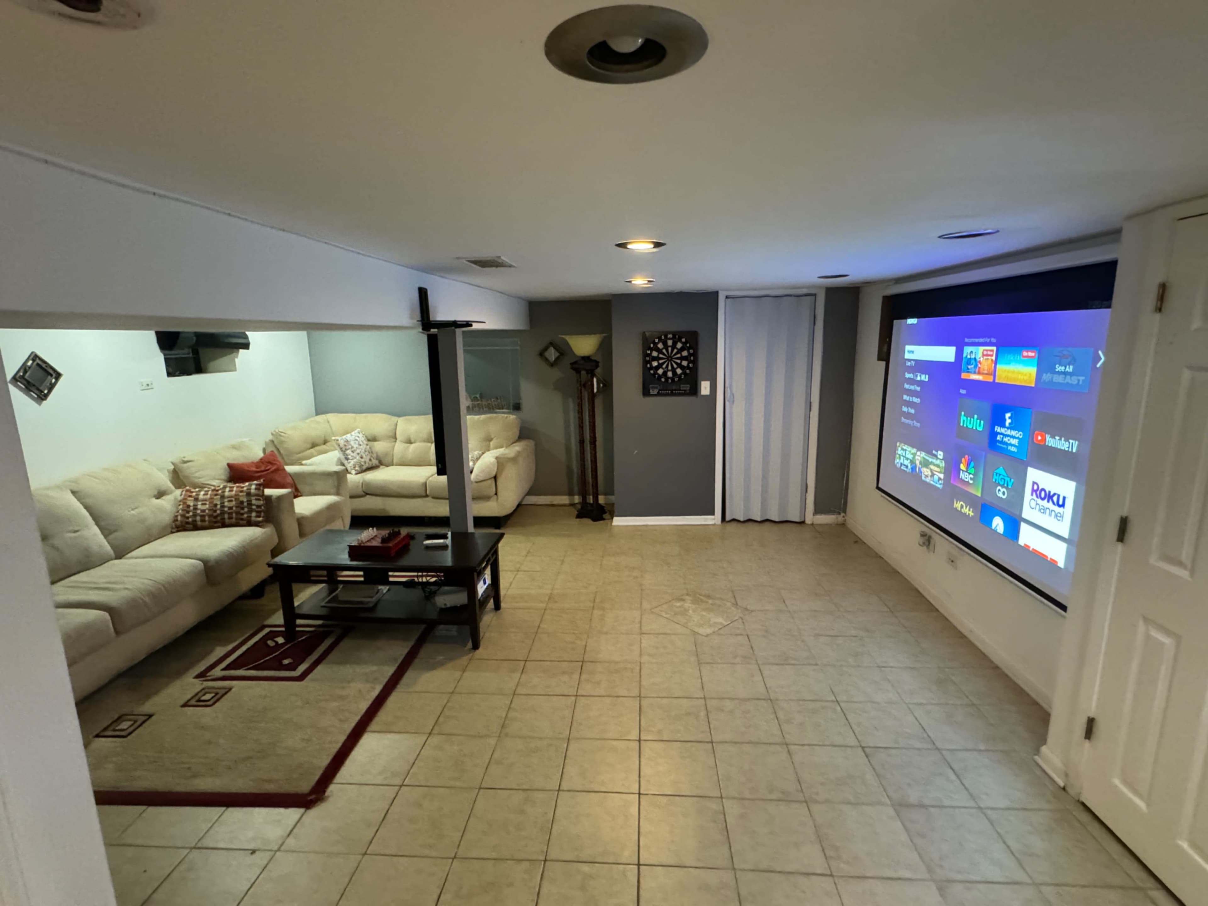Cozy and spacious 4 bedroom house, 3 floors, fireplace, with pond in the back yard Image in South Side, Chicago, IL