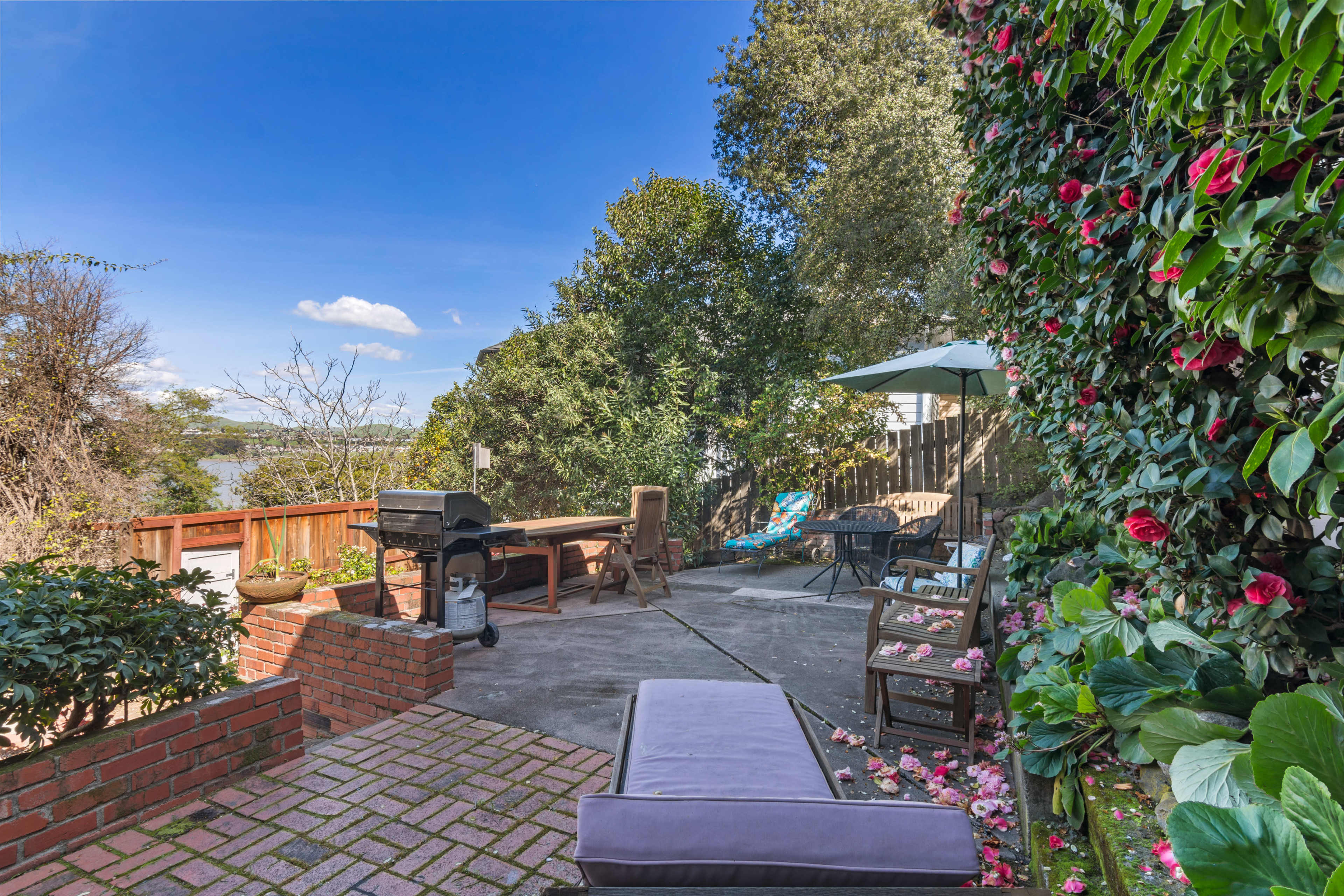 Victorian Manse with period furniture Image in , Crockett, CA