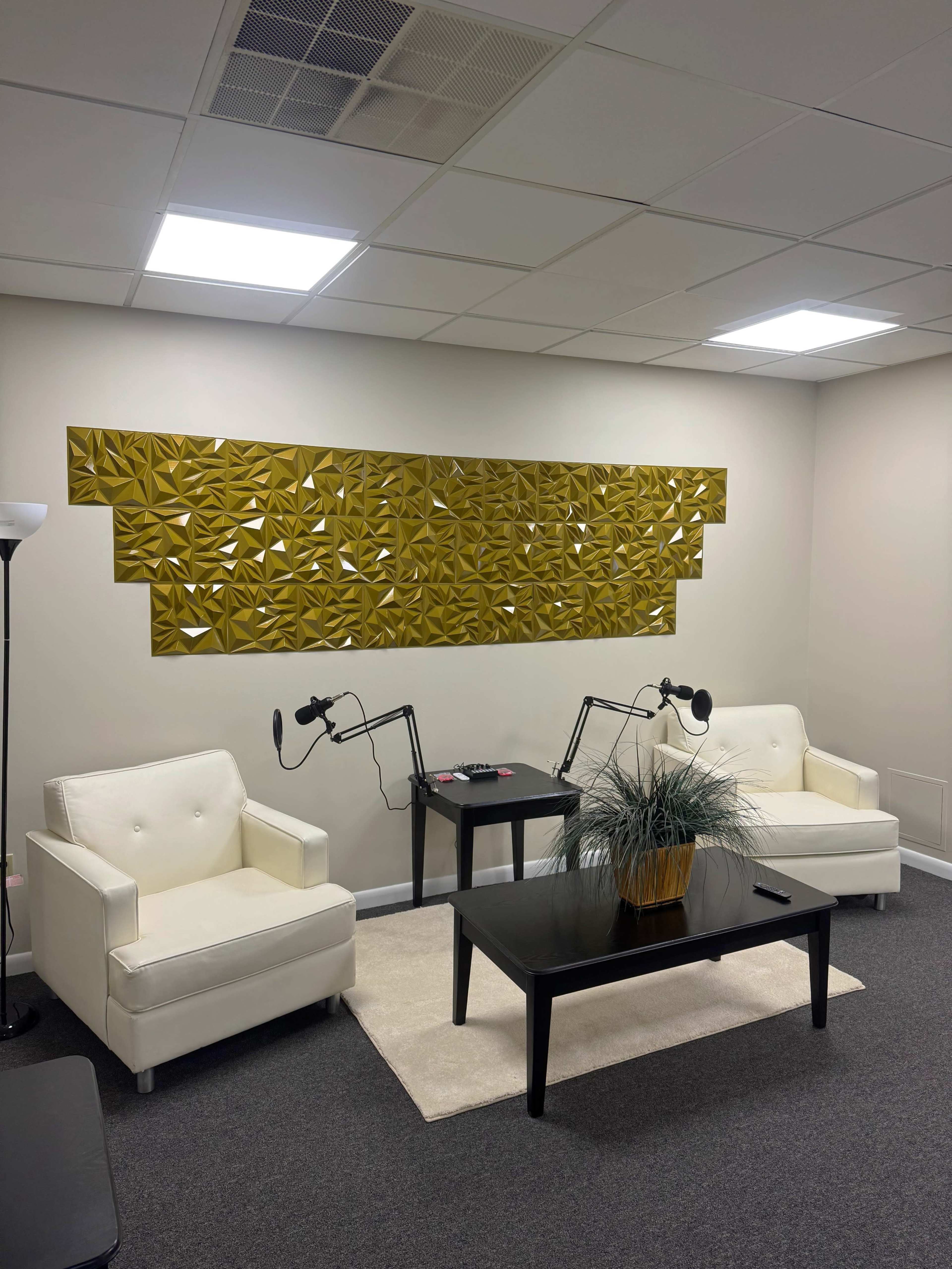 Cozy Photo & Film Studio with City View Image in Journal Square, Jersey City, NJ