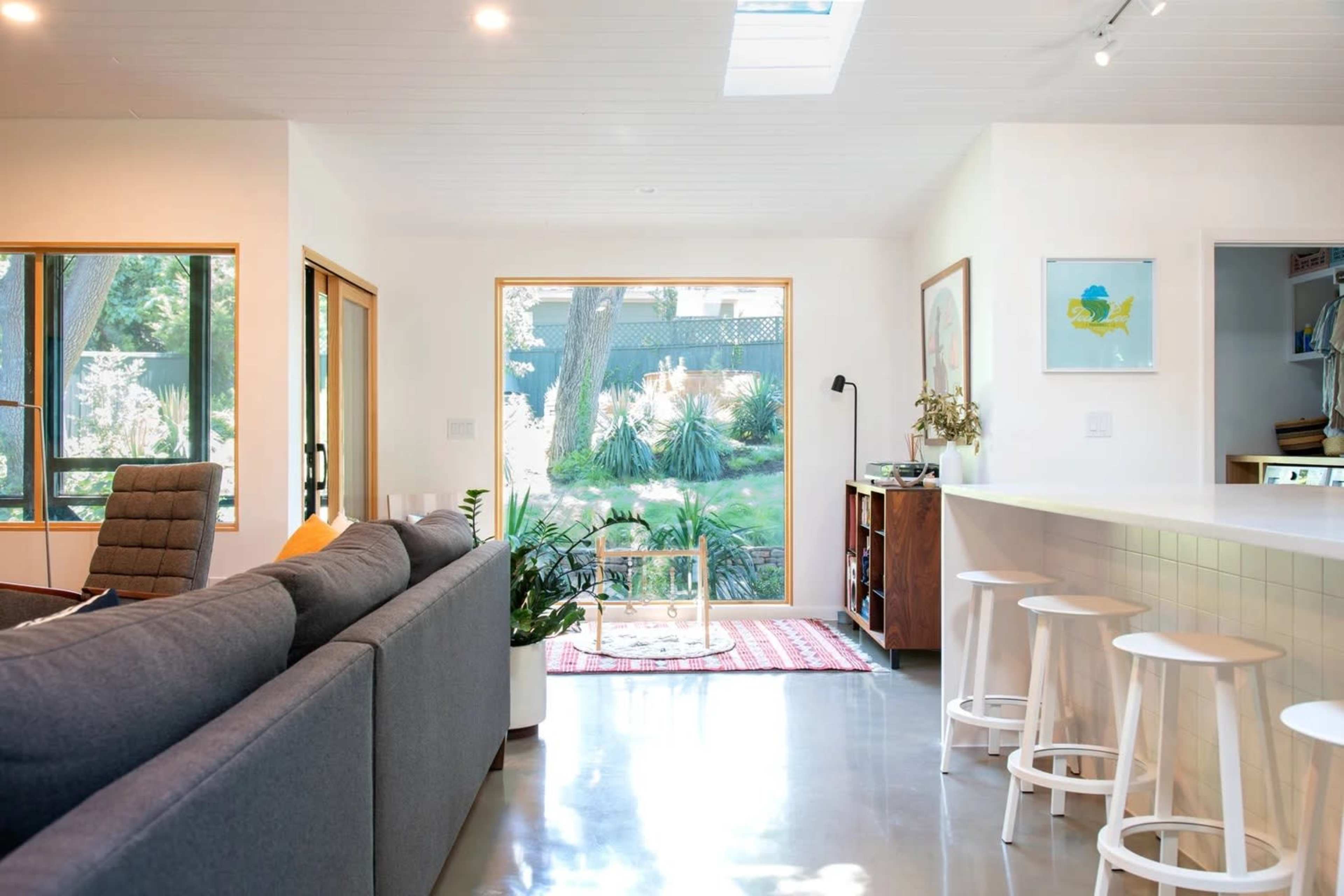 Austin Historic Mid Century Image in Upper Boggy Creek, Austin, TX