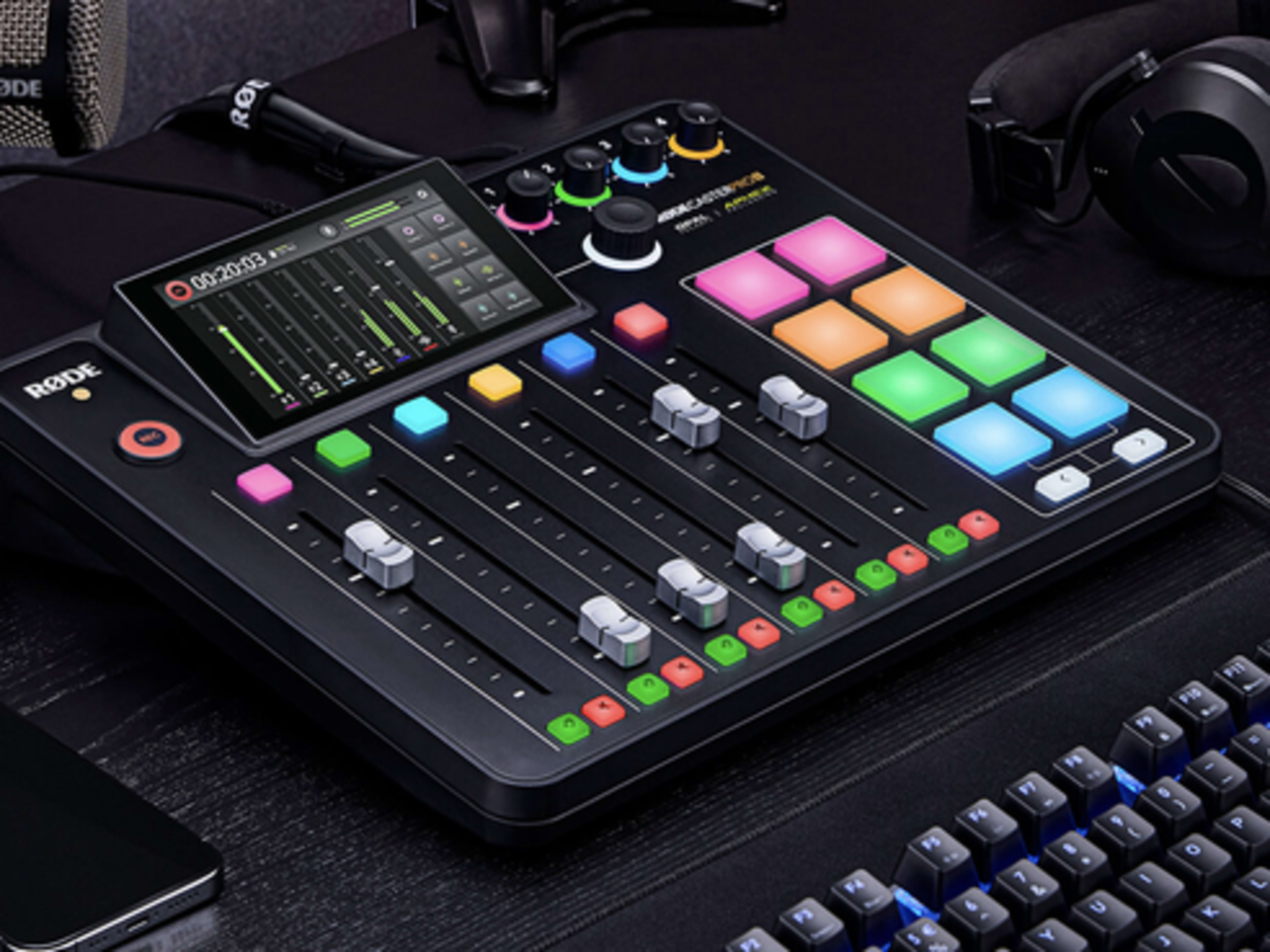 Rodecaster Pro II Recorder + 2 Shure SM7B mics