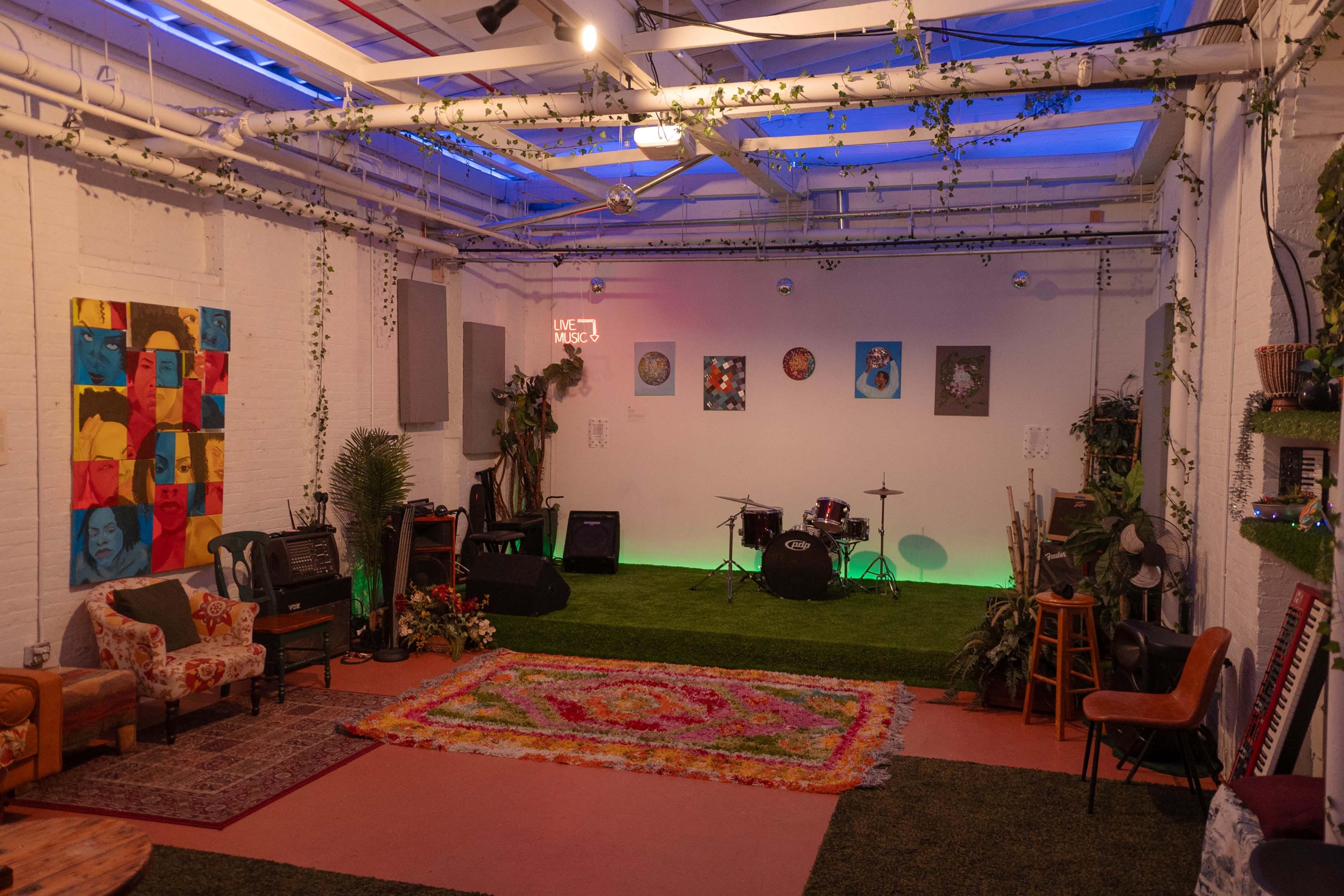 Versatile Community Art Studio and Creative Space Image in Union City, Union City, NJ
