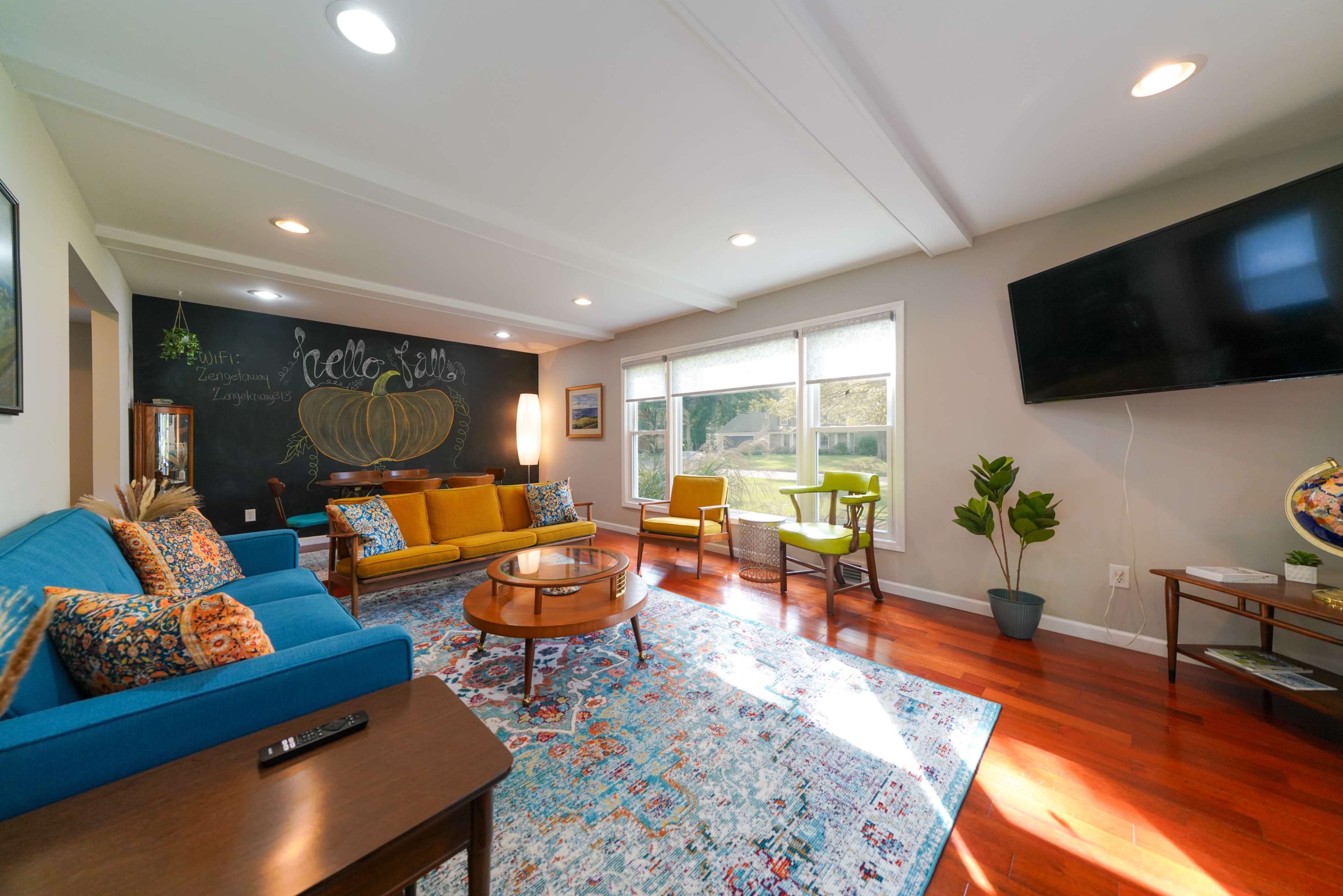 Mid Century Sanctuary Image in Southfield Township, Beverly Hills, MI