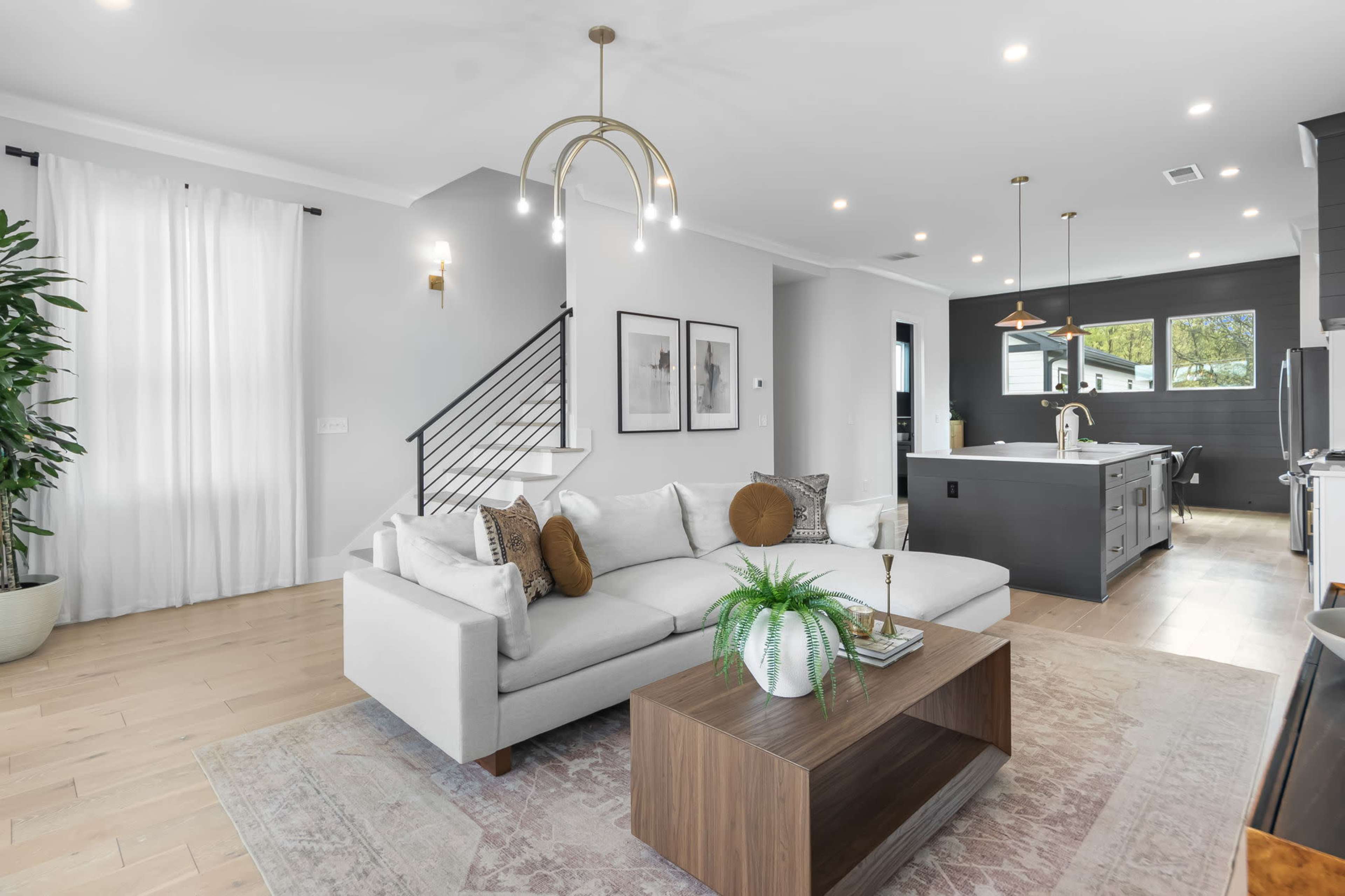 Blackstone Manor Image in Pittsburgh, Atlanta, GA