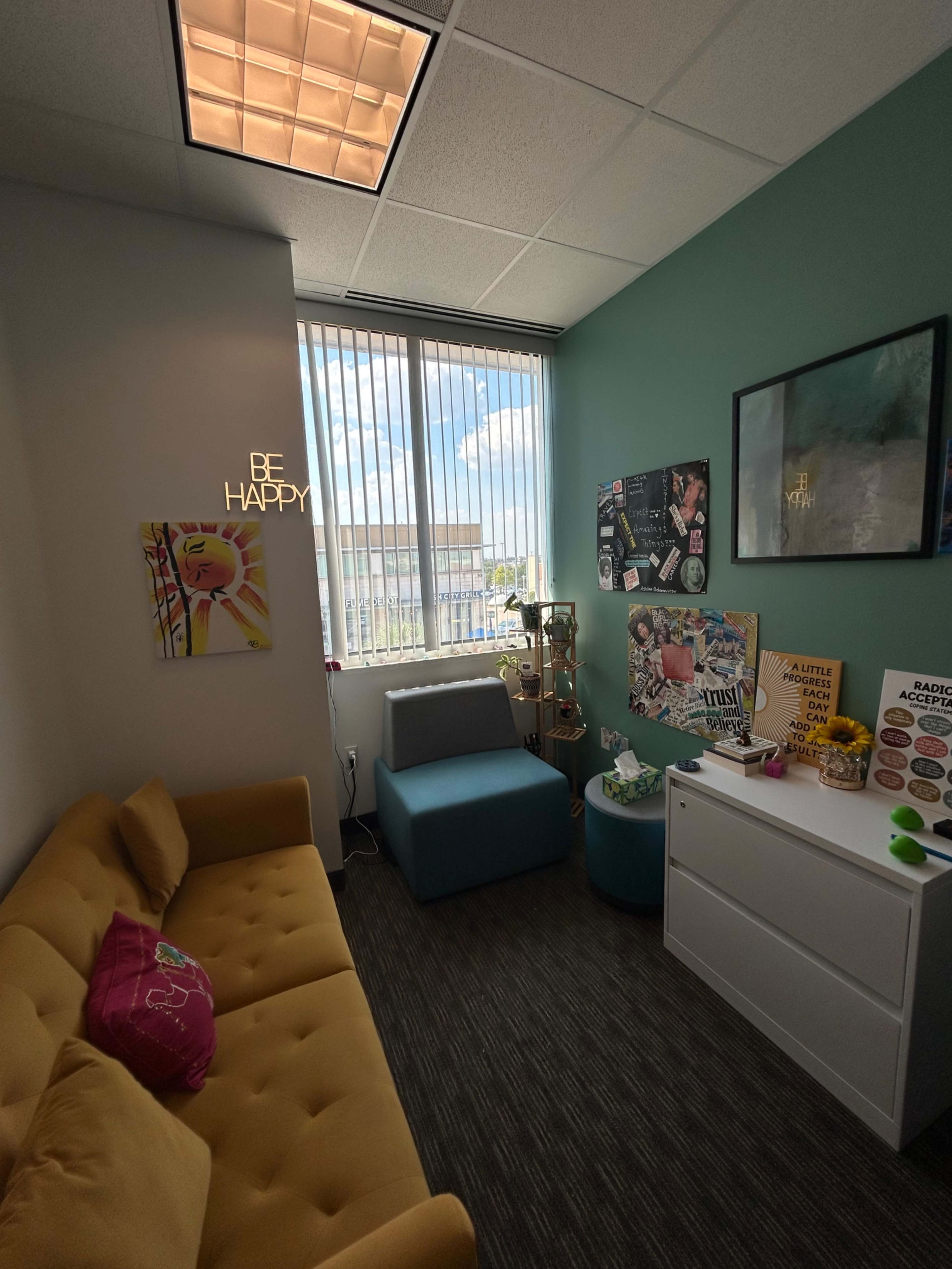 Turnkey Private Suite – Ideal for Counseling, Consultations, or Creative Work Image in Pecan Park, Houston, TX