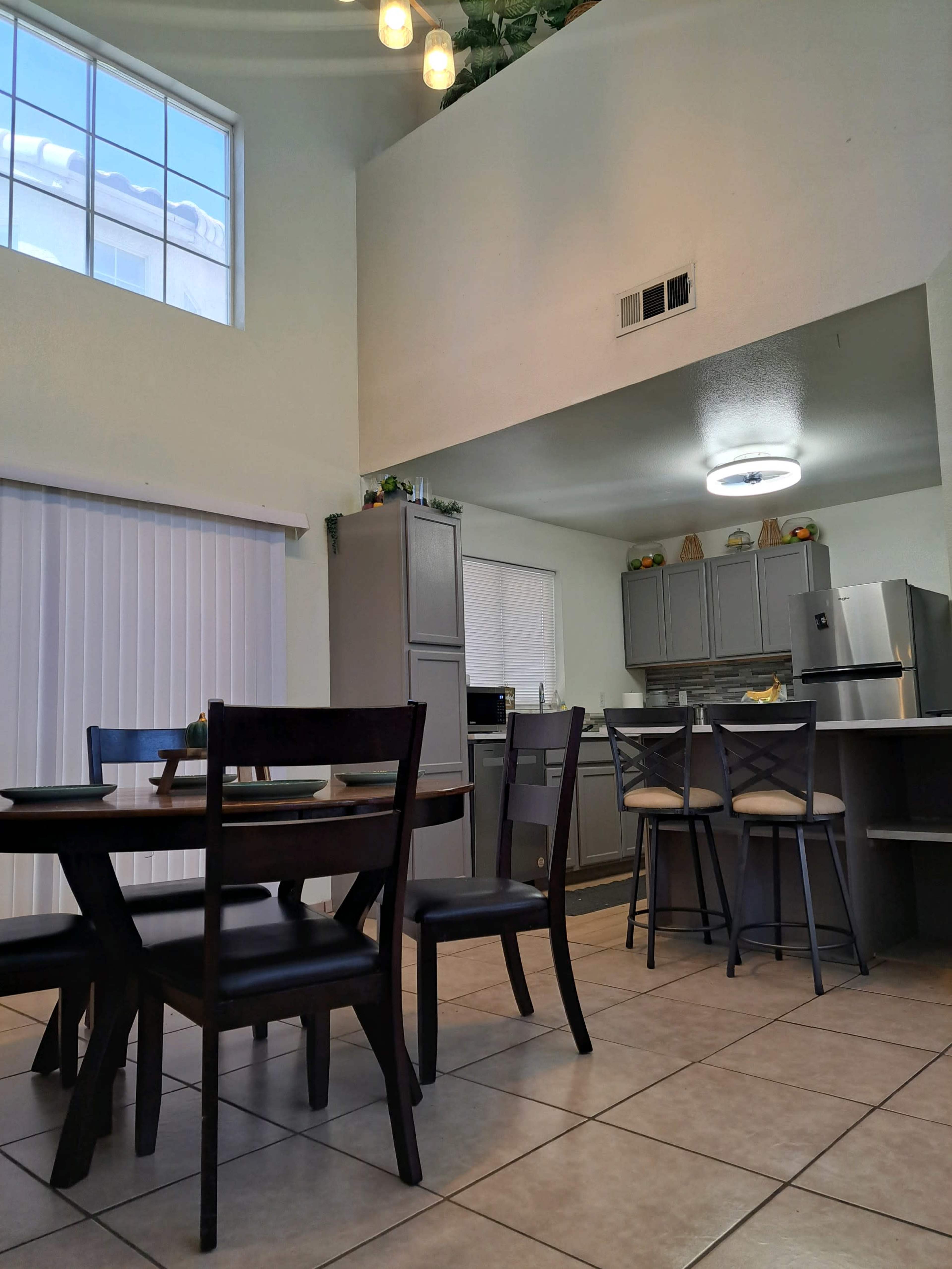 Modern 3-Bedroom, 2.5-Bathroom Home in a quiet Urban Neighborhood. Image in Sunrise Manor, Las Vegas, NV