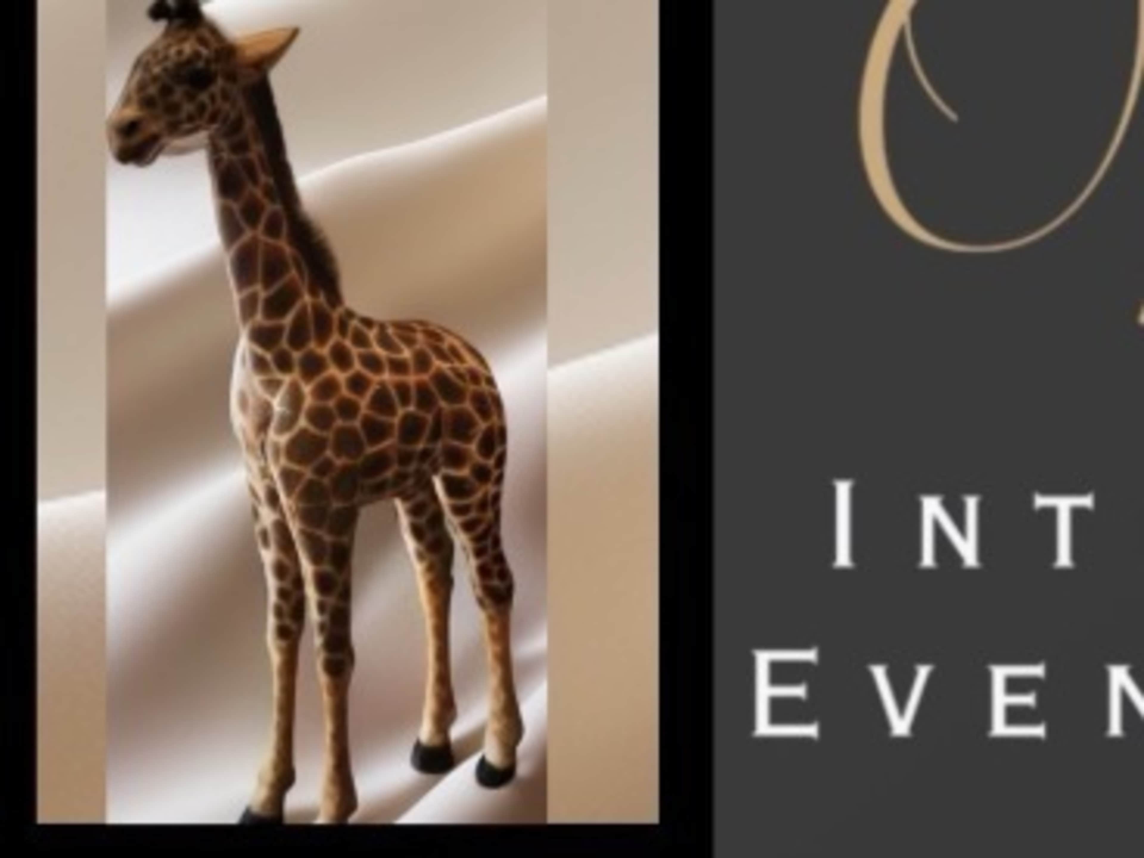 Life size Giraffe