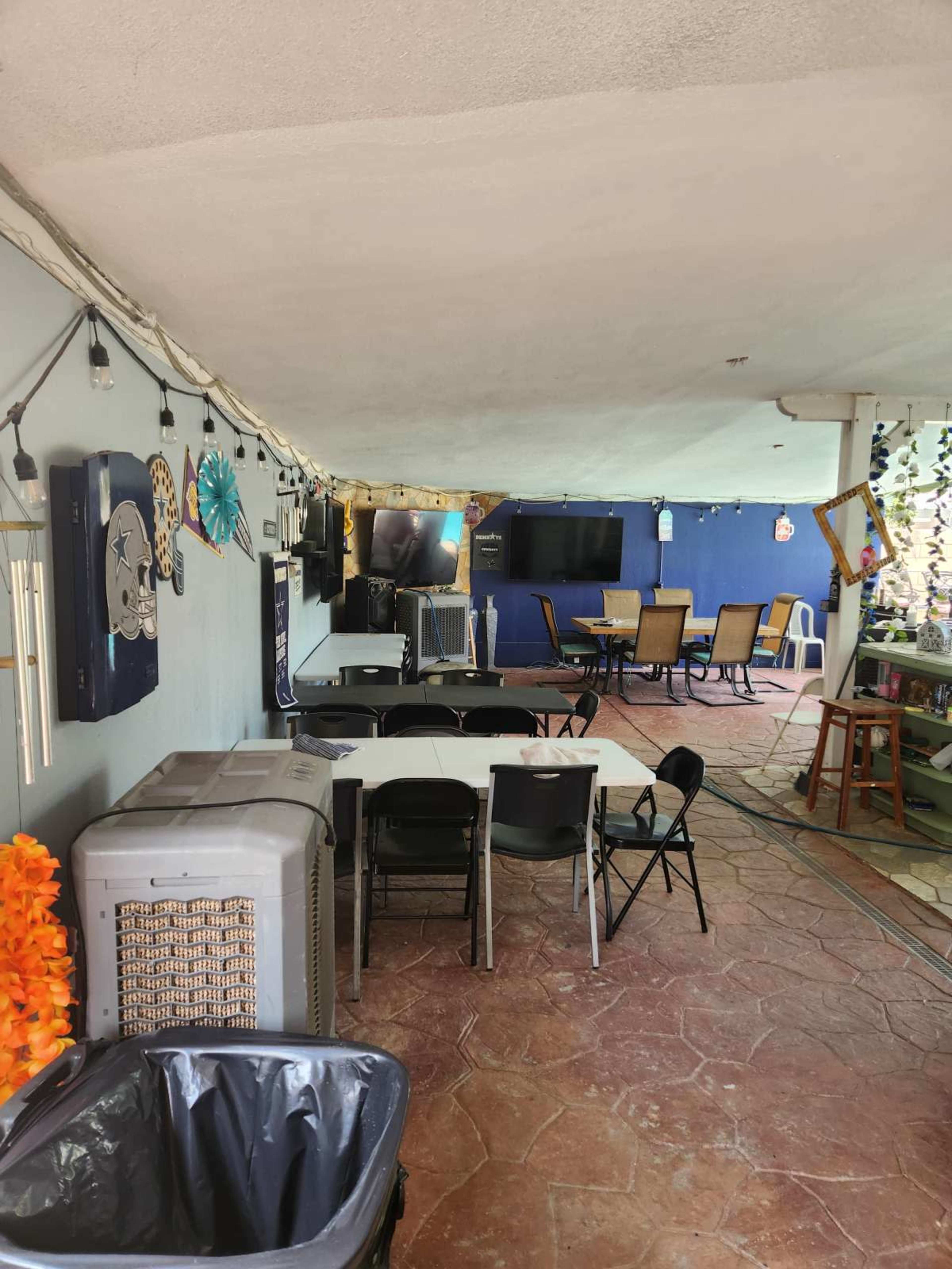 Da PUB Image in Palmdale, Palmdale, CA