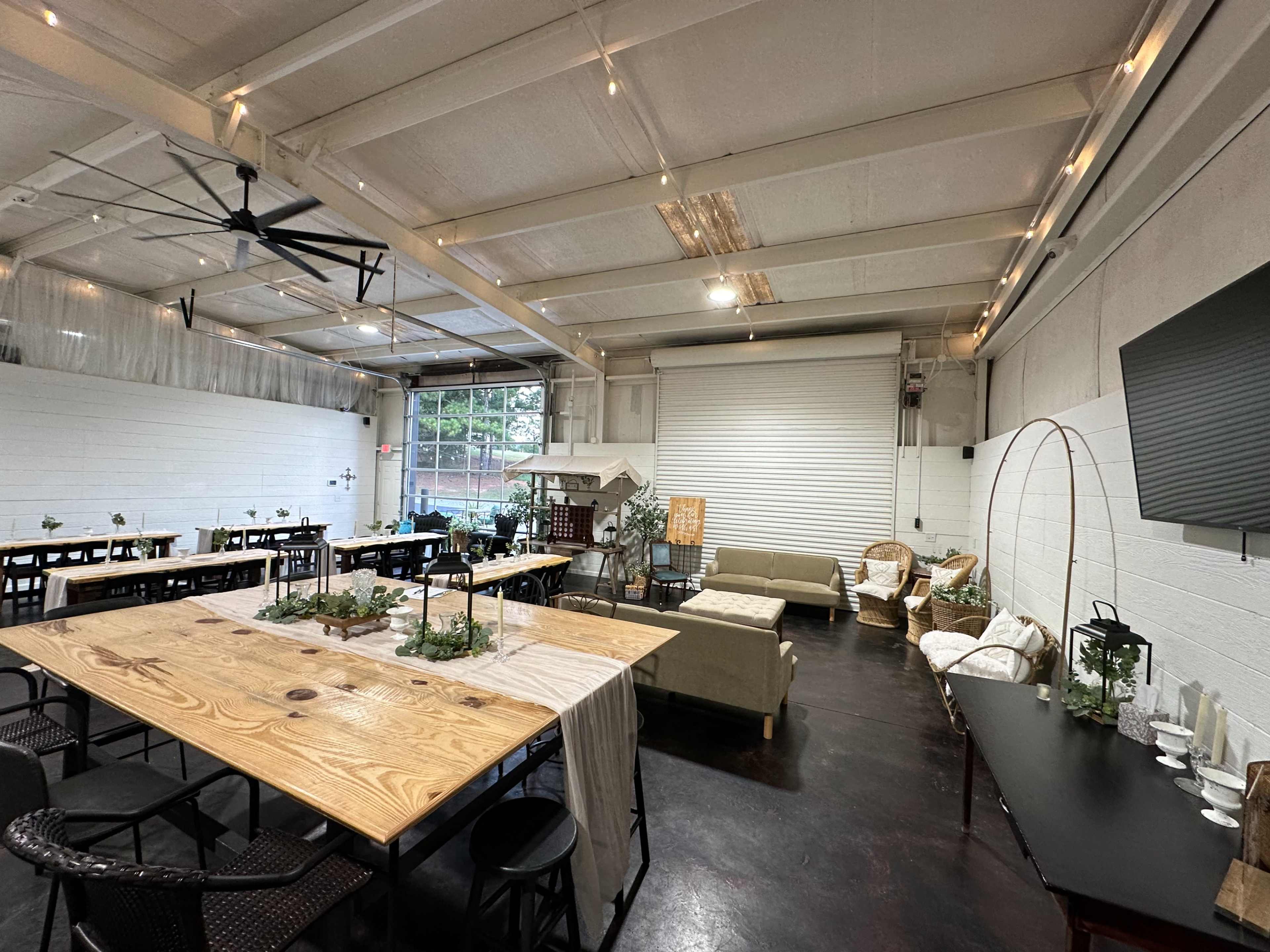 Private Studio Warehouse Surrounded by Woods and Fields Image in , Williamson, GA