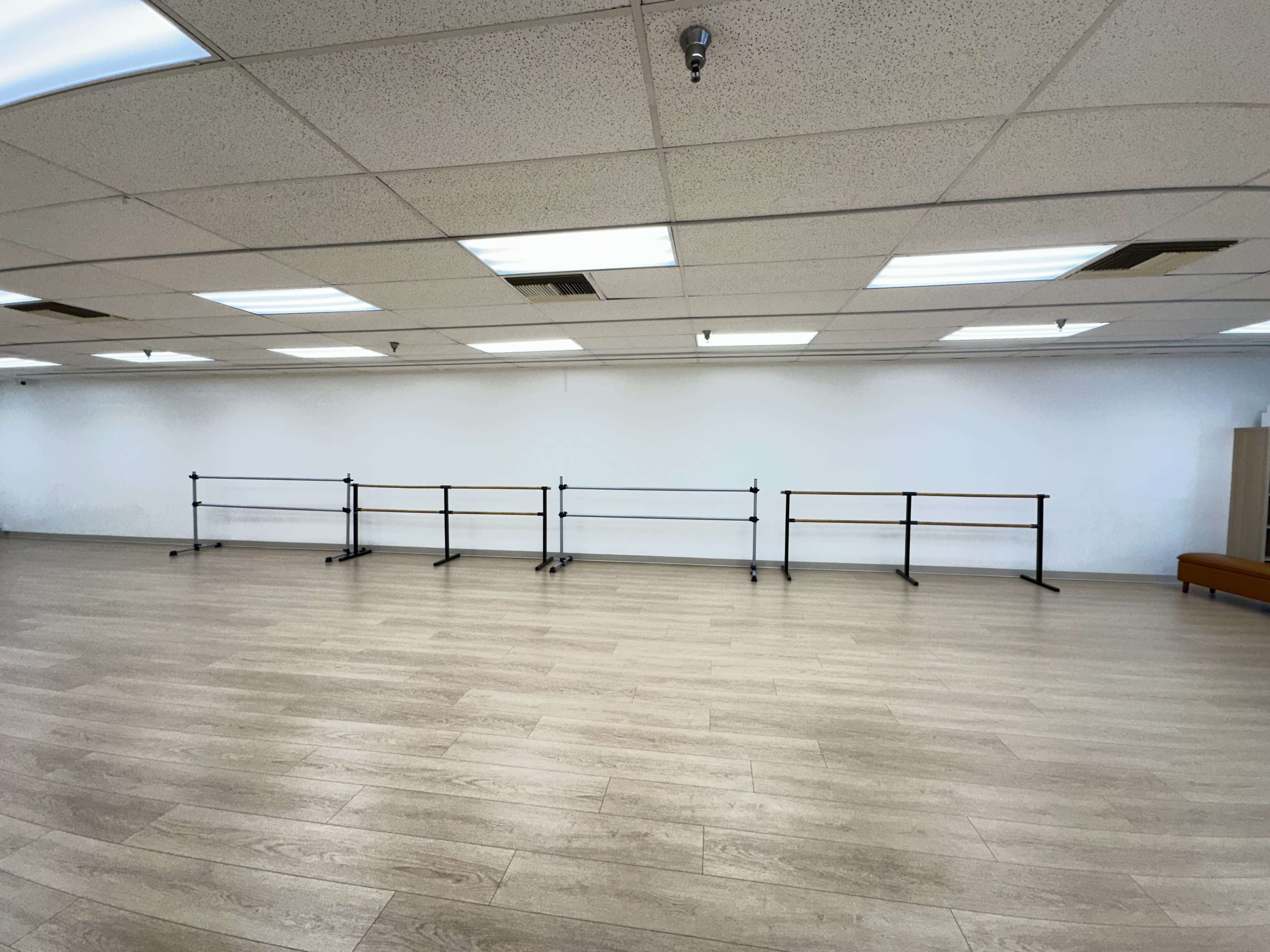 Spacious Dance Studio in Charming Kenneth Village! Image in Grandview, Glendale, CA