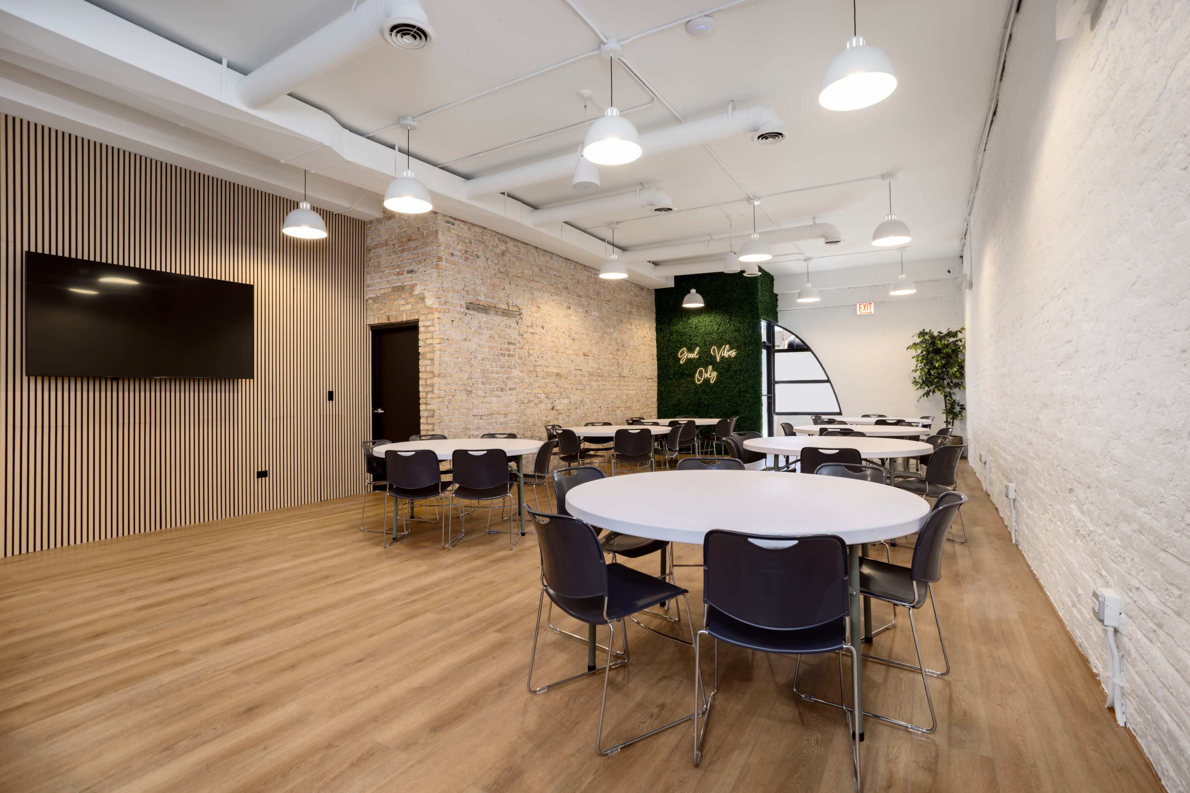 The Portage Park Venue: Meetings & Workshops Image in Portage Park, Chicago, IL