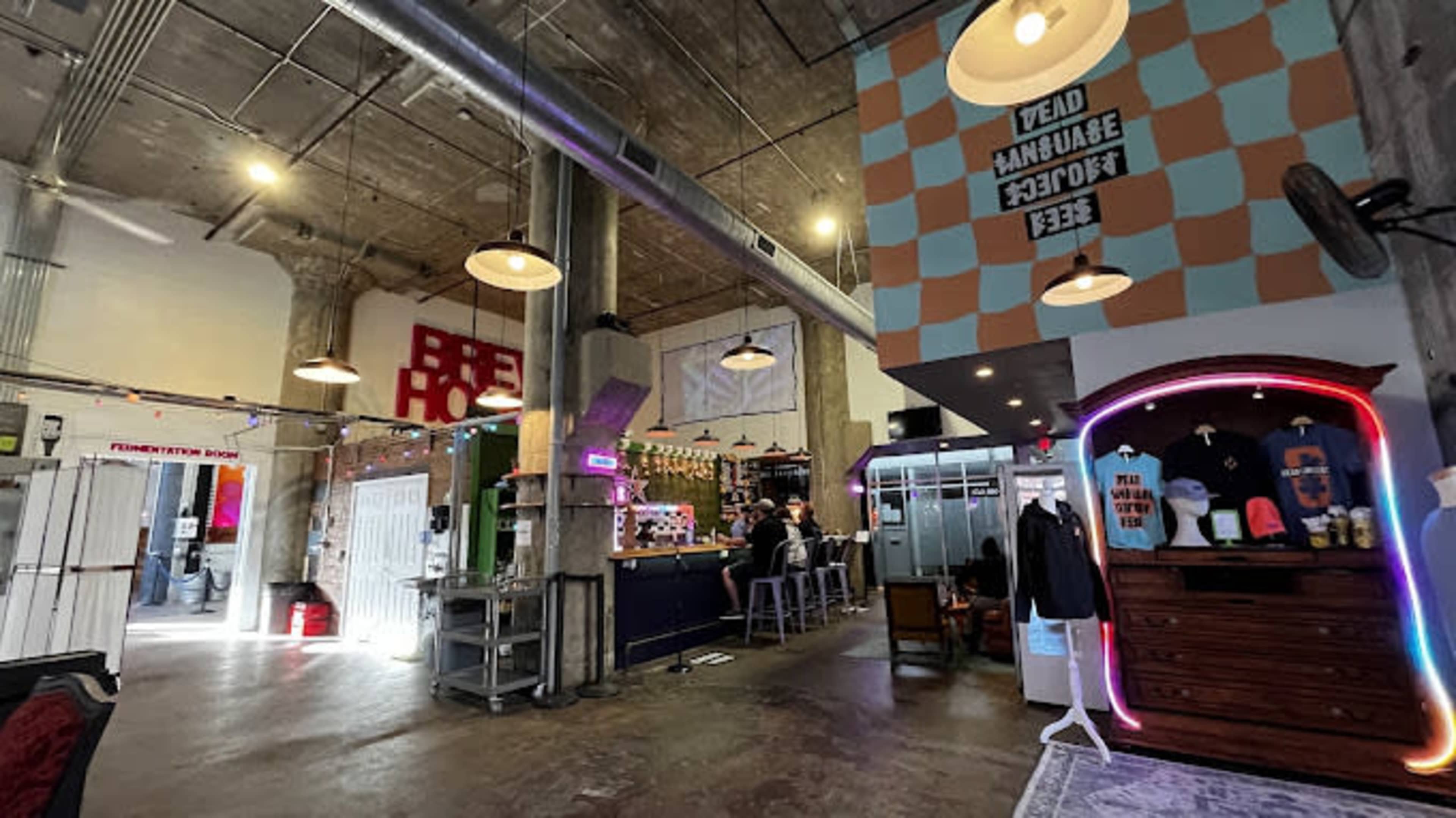 Urban Brewery in Old Factory with Private Bar Image in Parkville, HARTFORD, CT