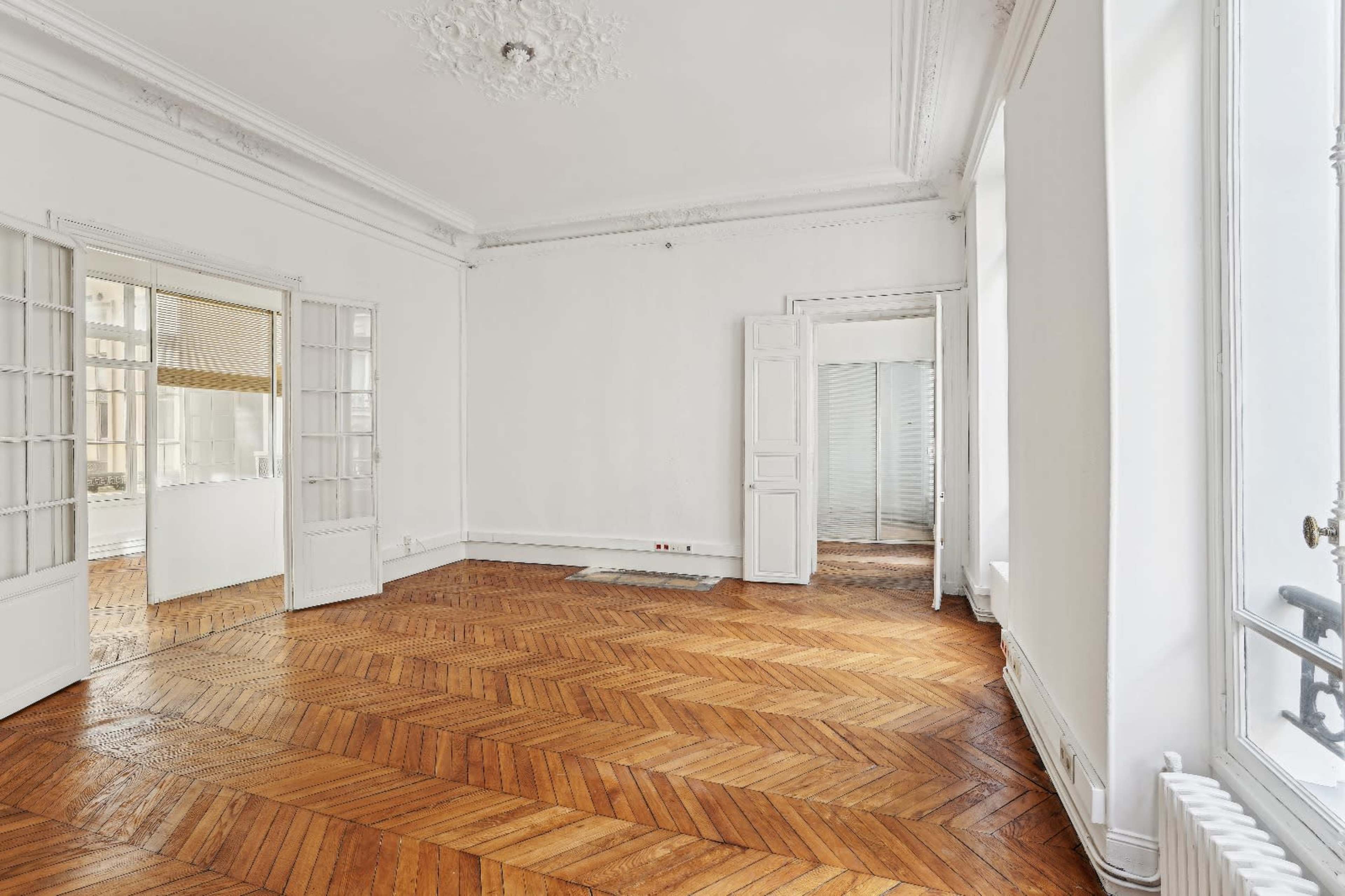 Appartement Haussmannien avec parquet - 175 m² modulables Image dans Arts-et-Métiers, Paris, 