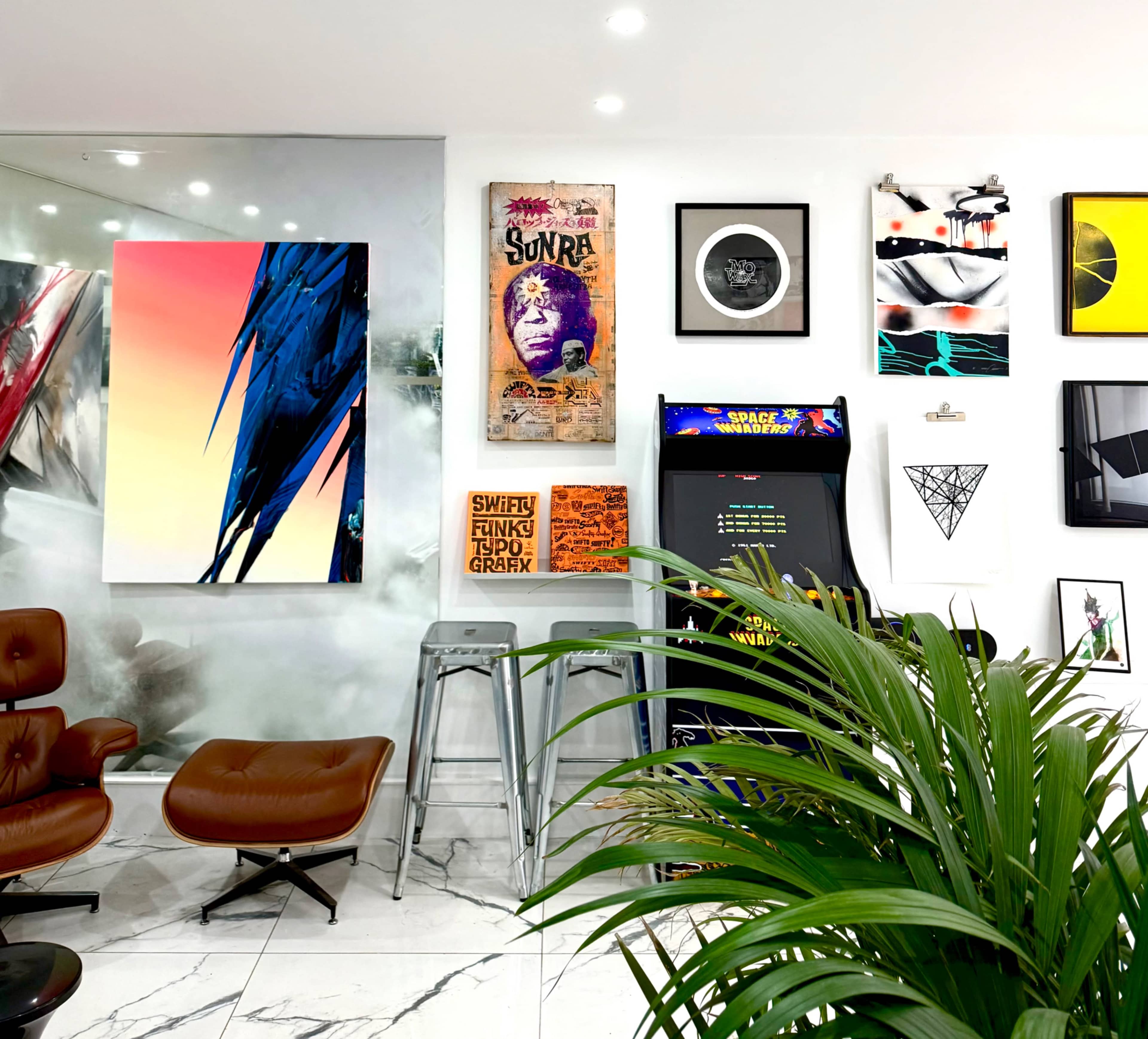 Boro Gallery & Cafe Bar Image in Edinburgh New Town, Edinburgh, SCT